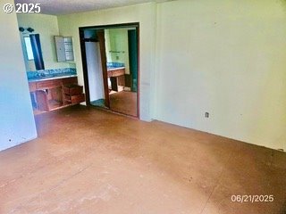 266 WOODRUFF MOUNTAIN RD