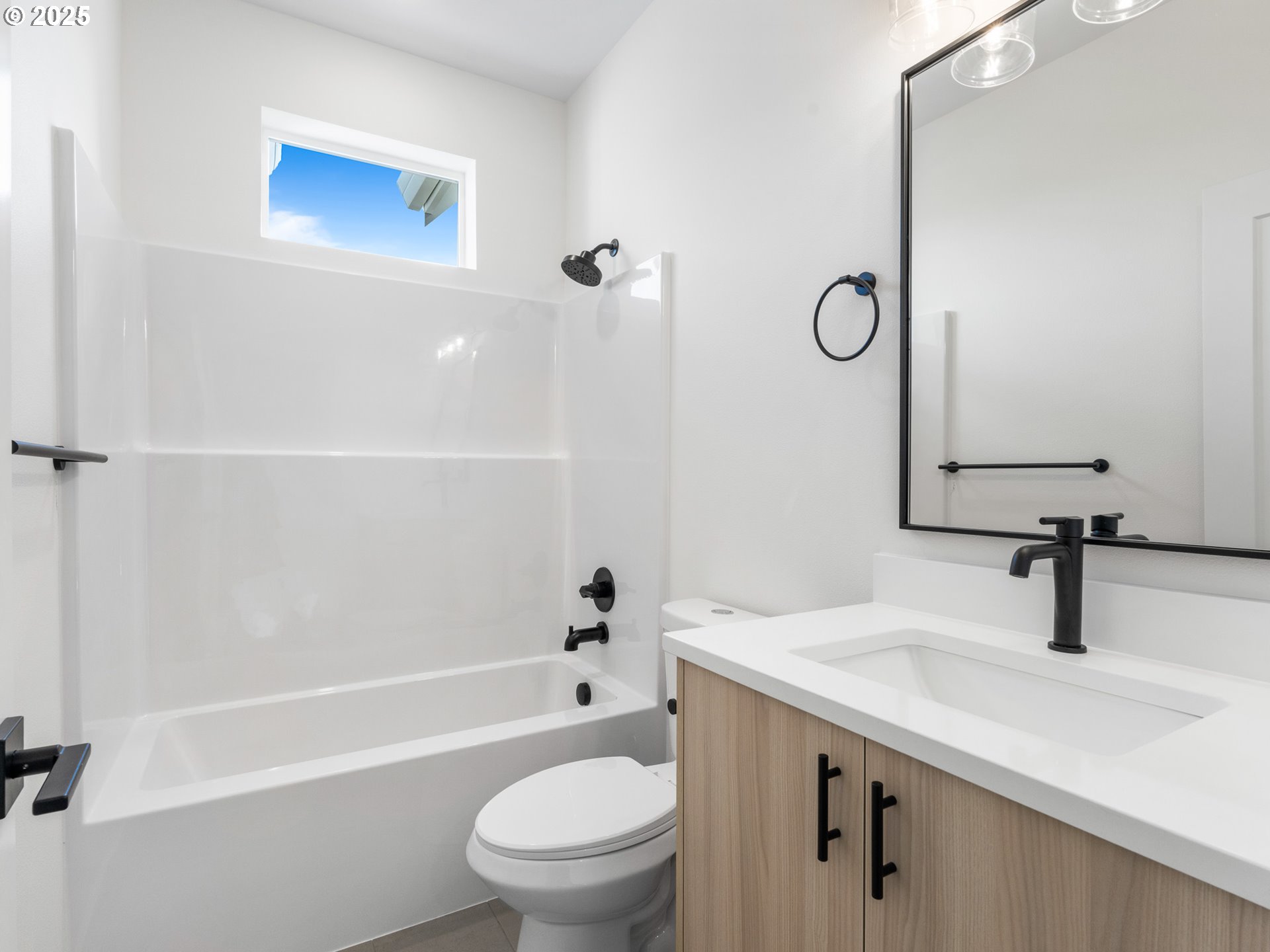 1664 SE Umatilla ST 5, Portland Unit: 5