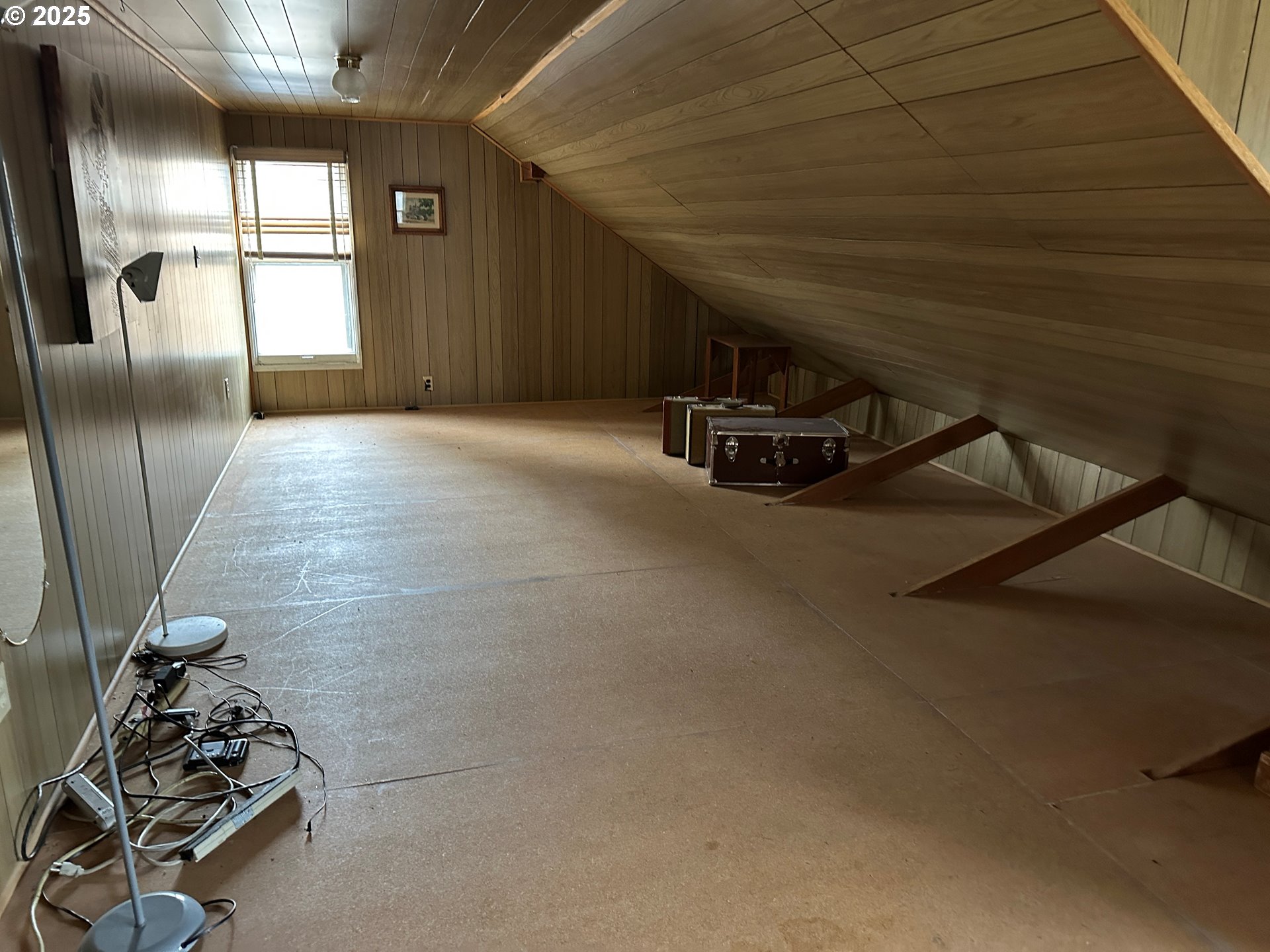 21 B Howard, Palouse