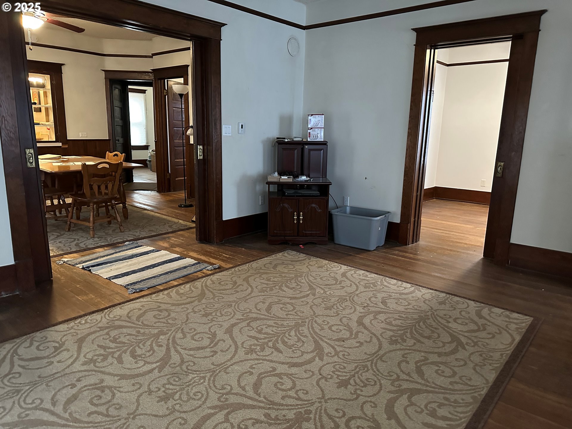 21 B Howard, Palouse