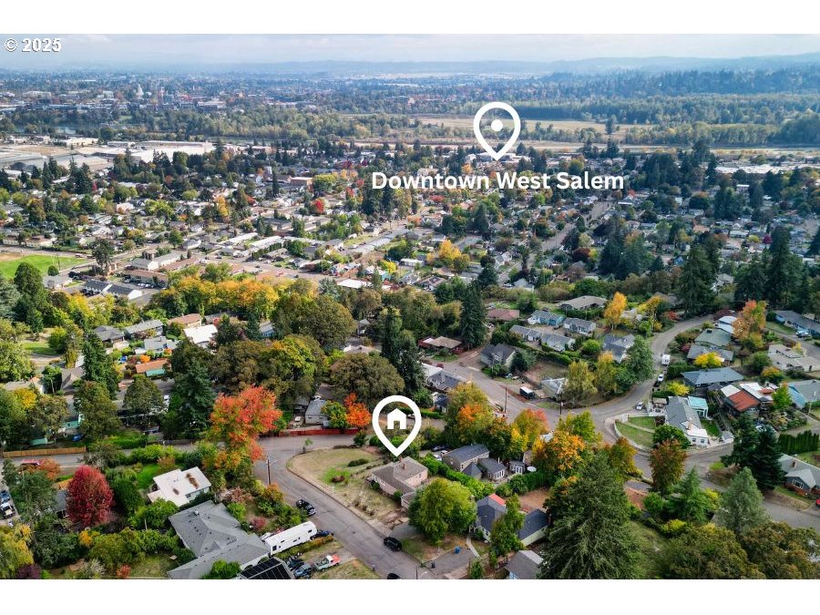 1530 URBAN LN NW, Salem