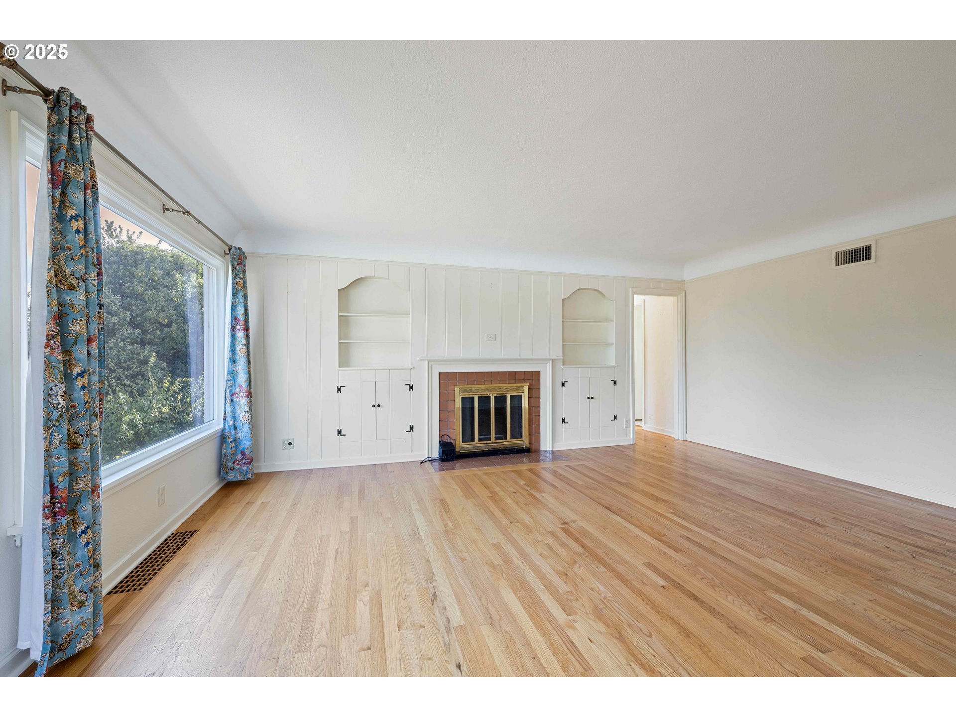 1530 URBAN LN NW, Salem