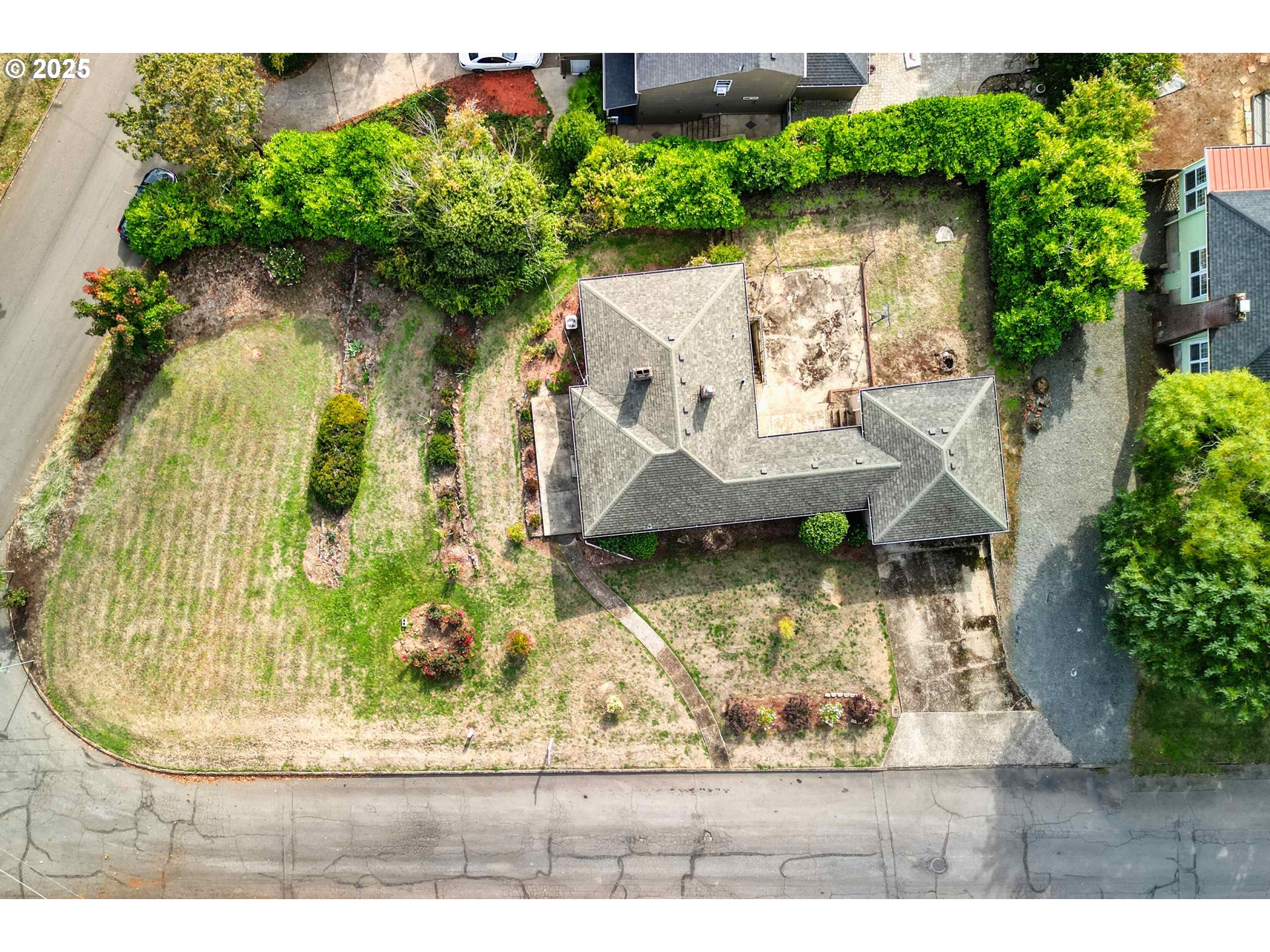 1530 URBAN LN NW, Salem