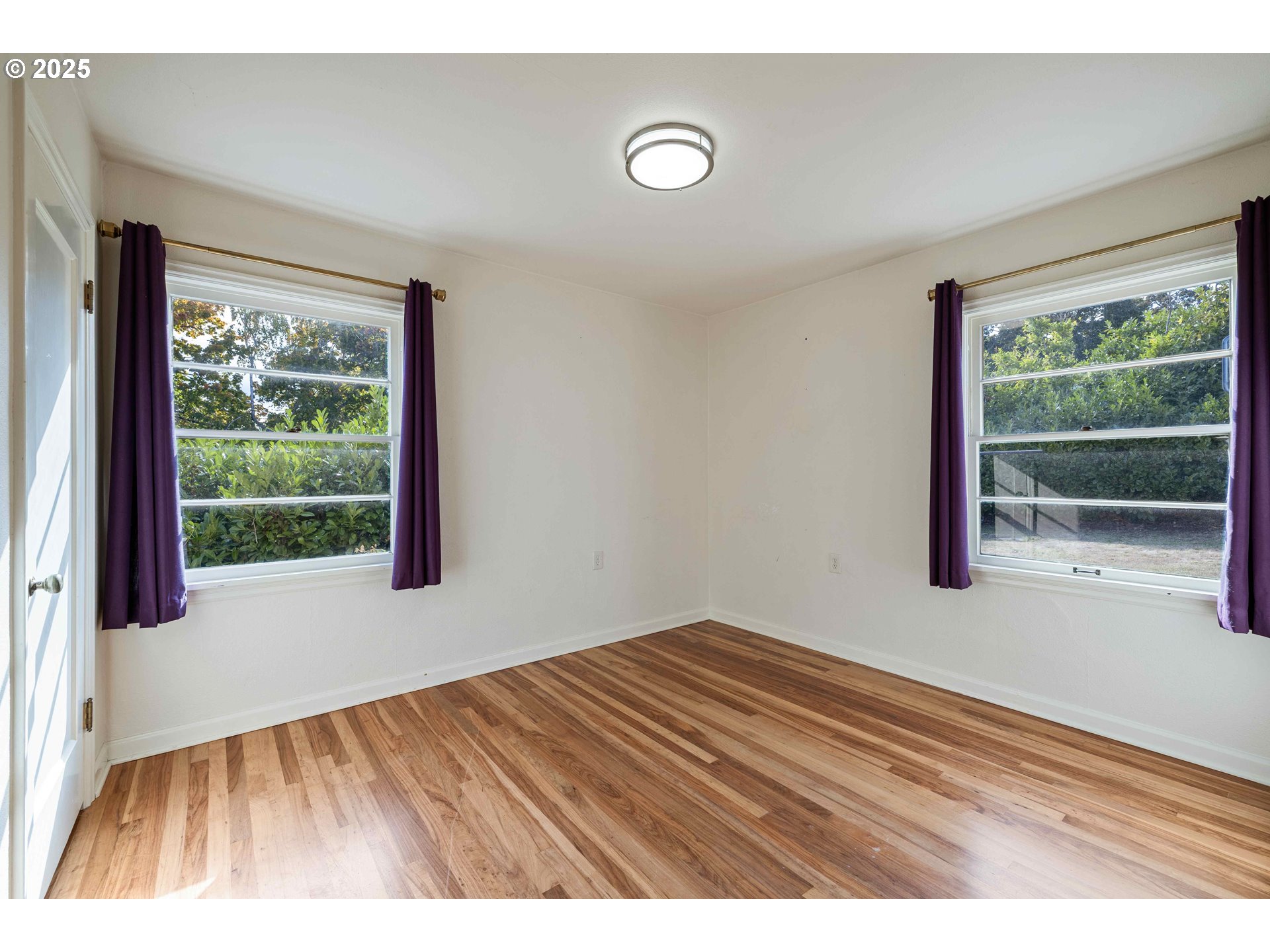 1530 URBAN LN NW, Salem