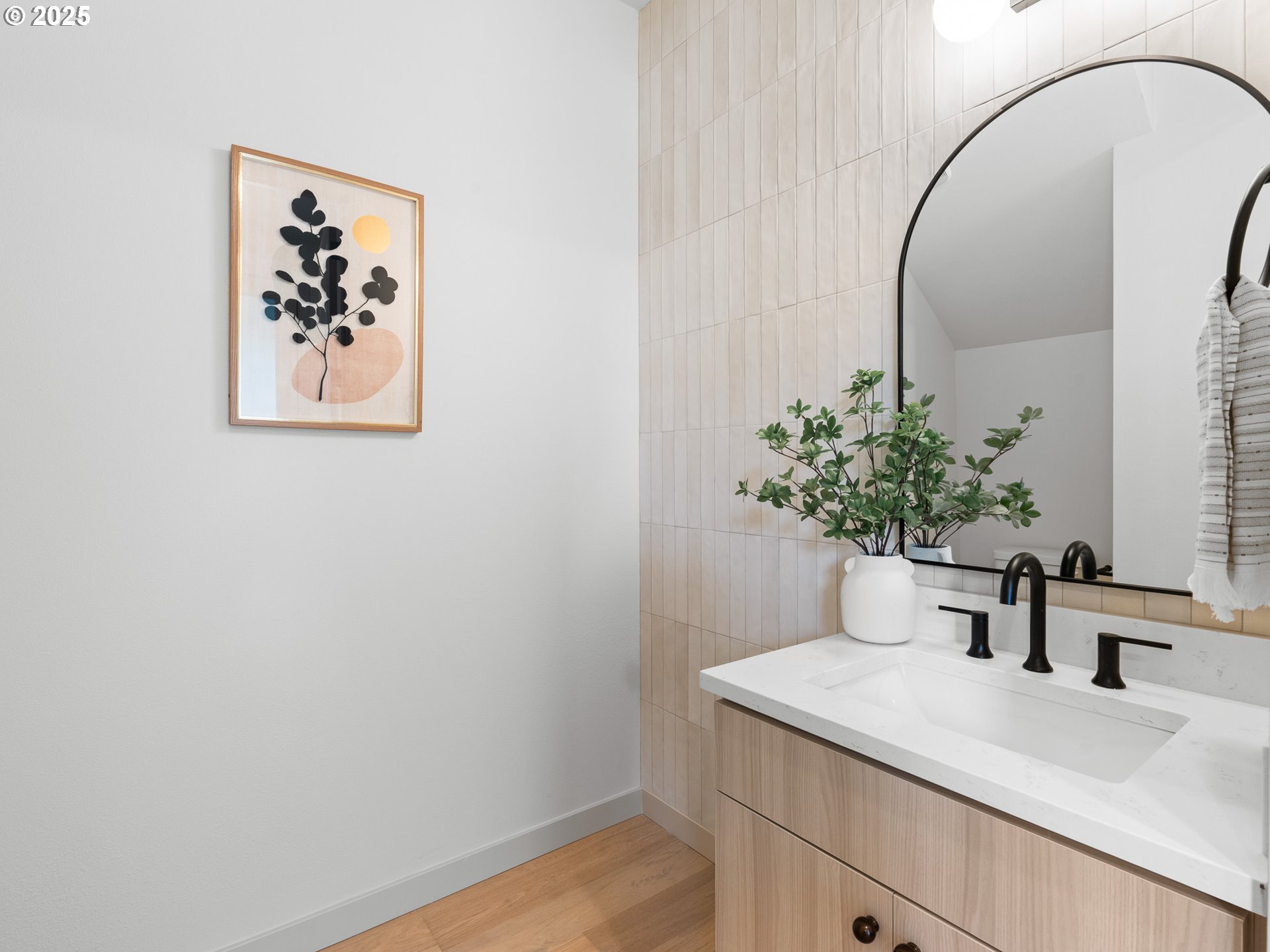 1616 SE Morrison ST, Portland