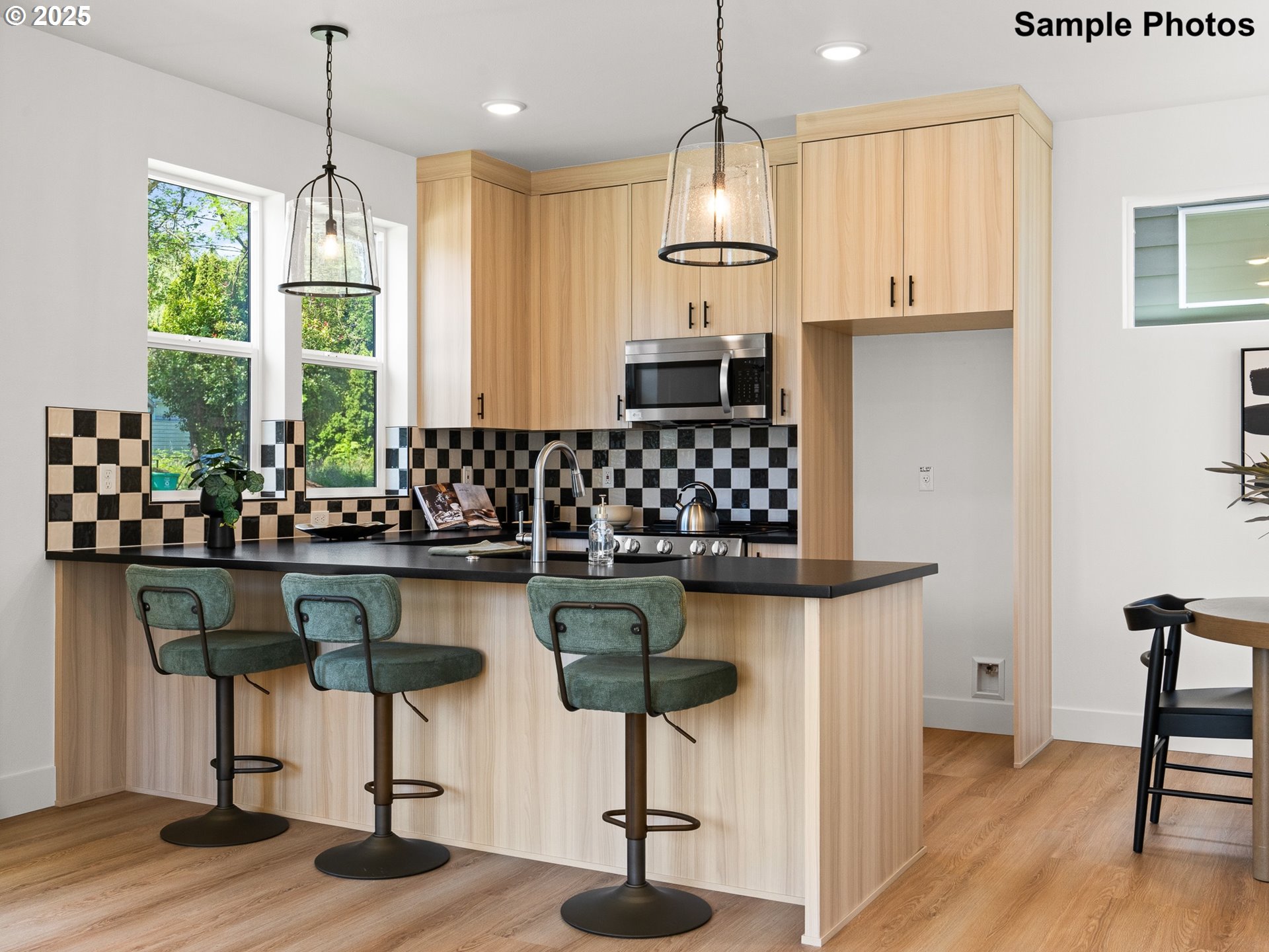 7139 N Fiske AVE, Portland