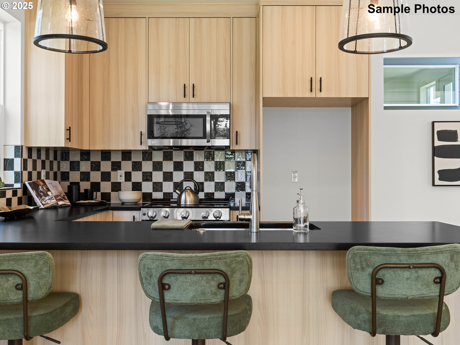 7139 N Fiske AVE, Portland