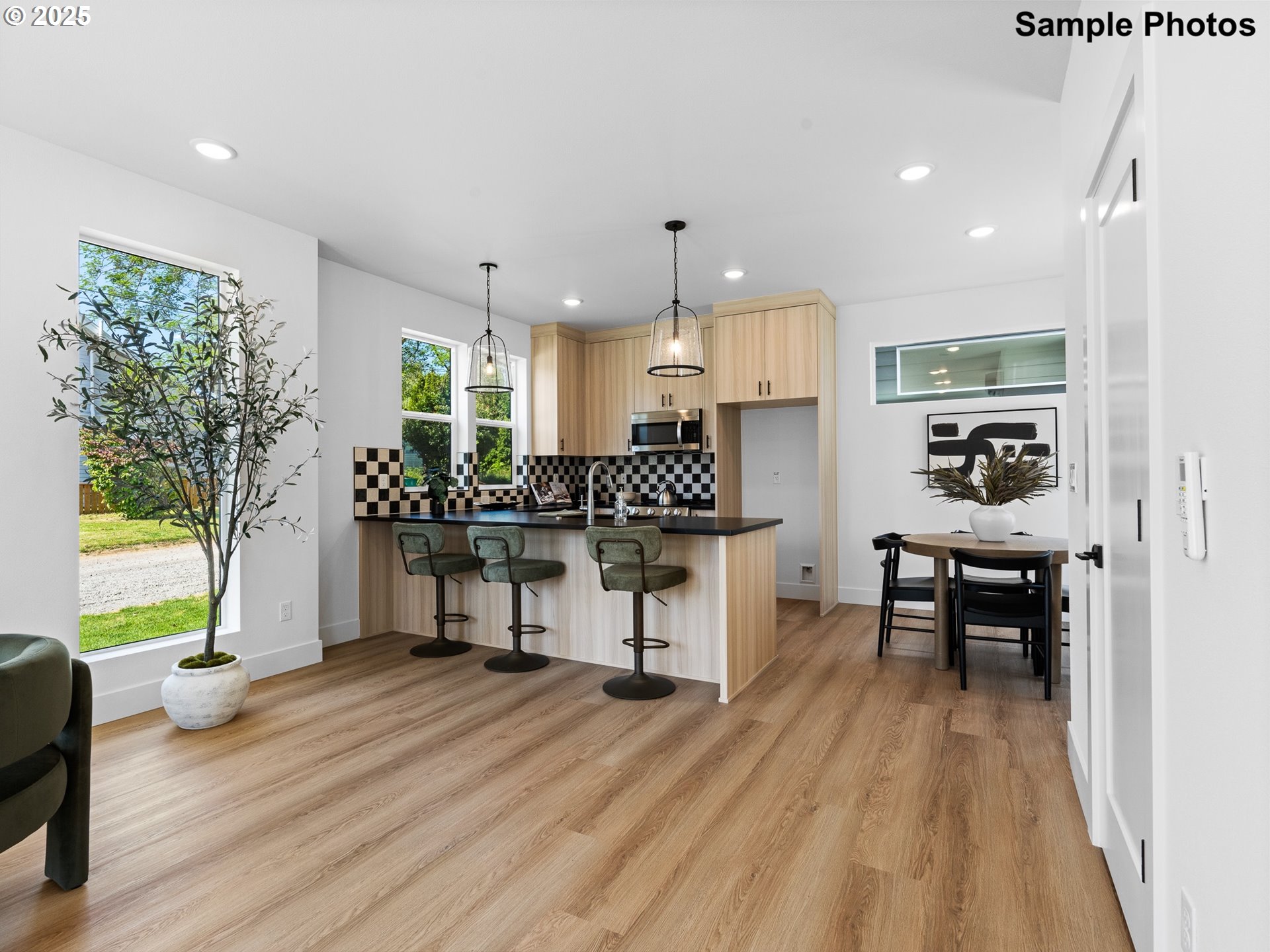 7139 N Fiske AVE, Portland