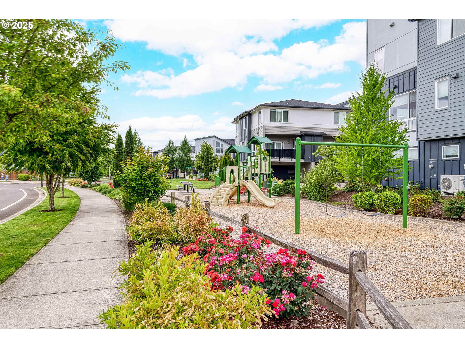 17163 SW WOODPECKER LN, Beaverton