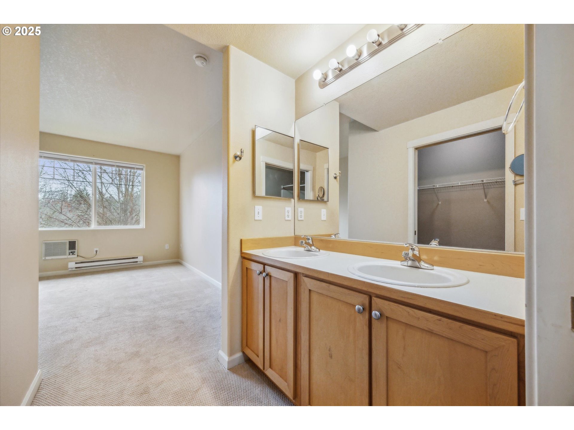 14781 SW BEARD RD 102