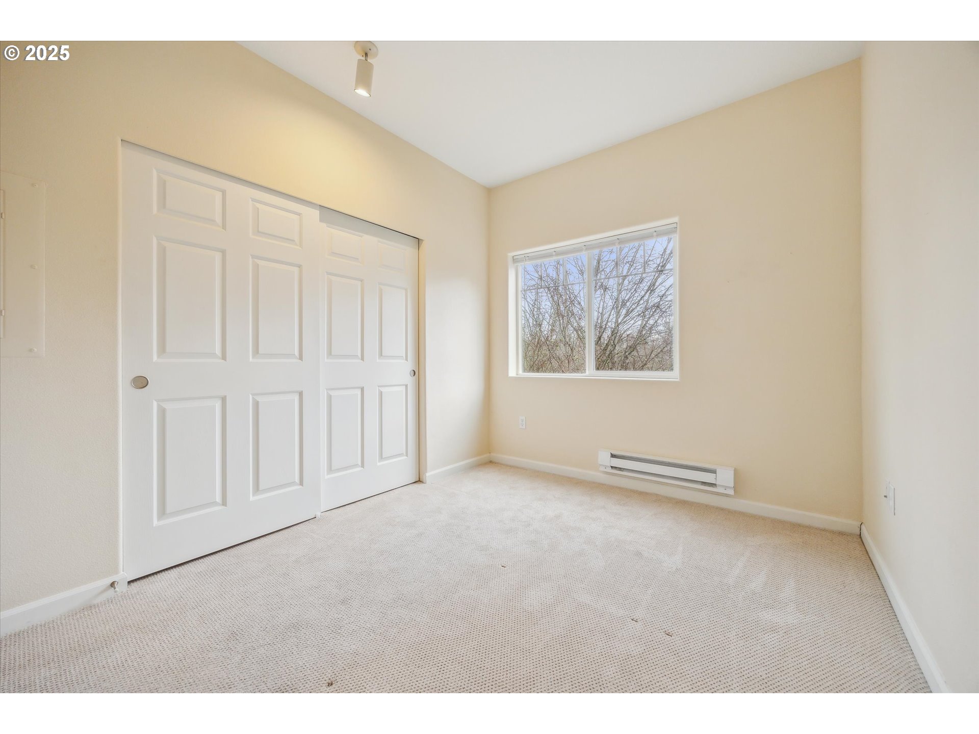 14781 SW BEARD RD 102