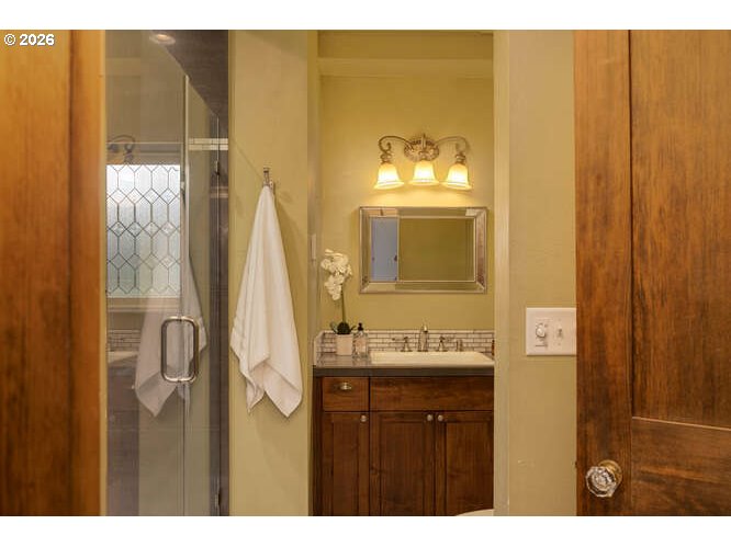 323 SE COWLS ST, McMinnville