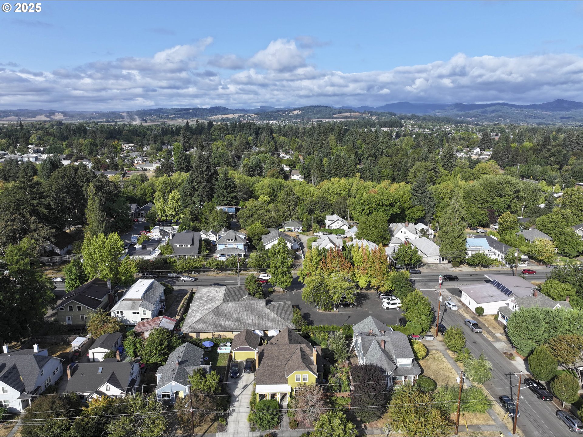 323 SE COWLS ST, McMinnville