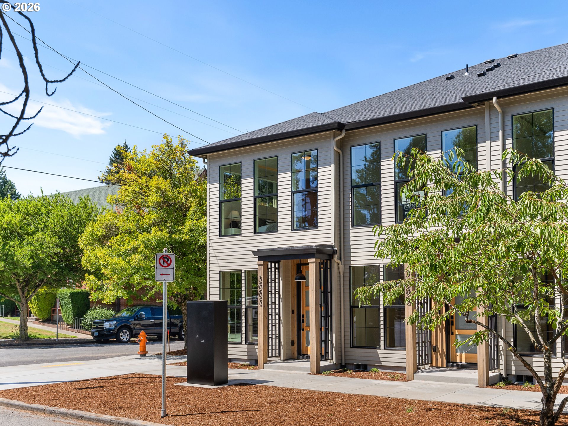 3003 NE Ainsworth ST 1