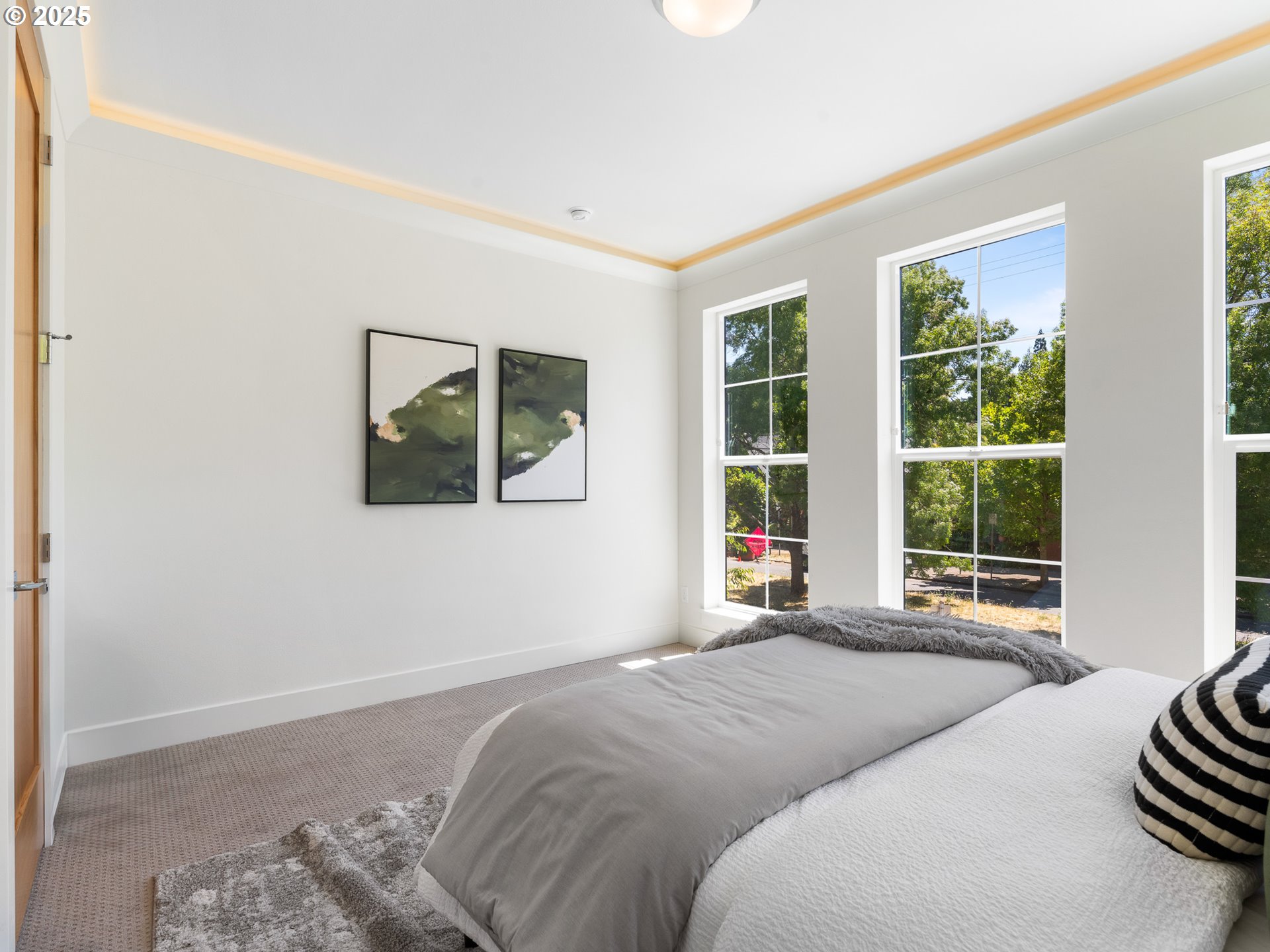 3003 NE Ainsworth ST 1