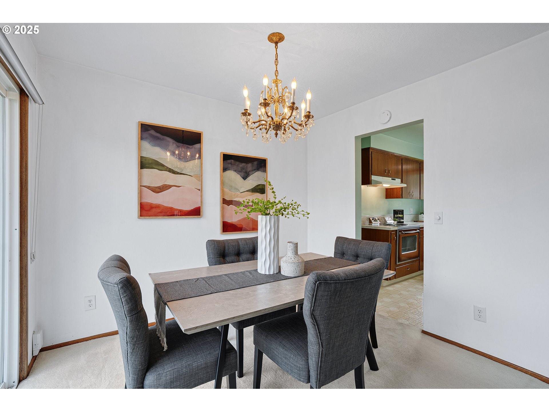 17725 NE MULTNOMAH DR