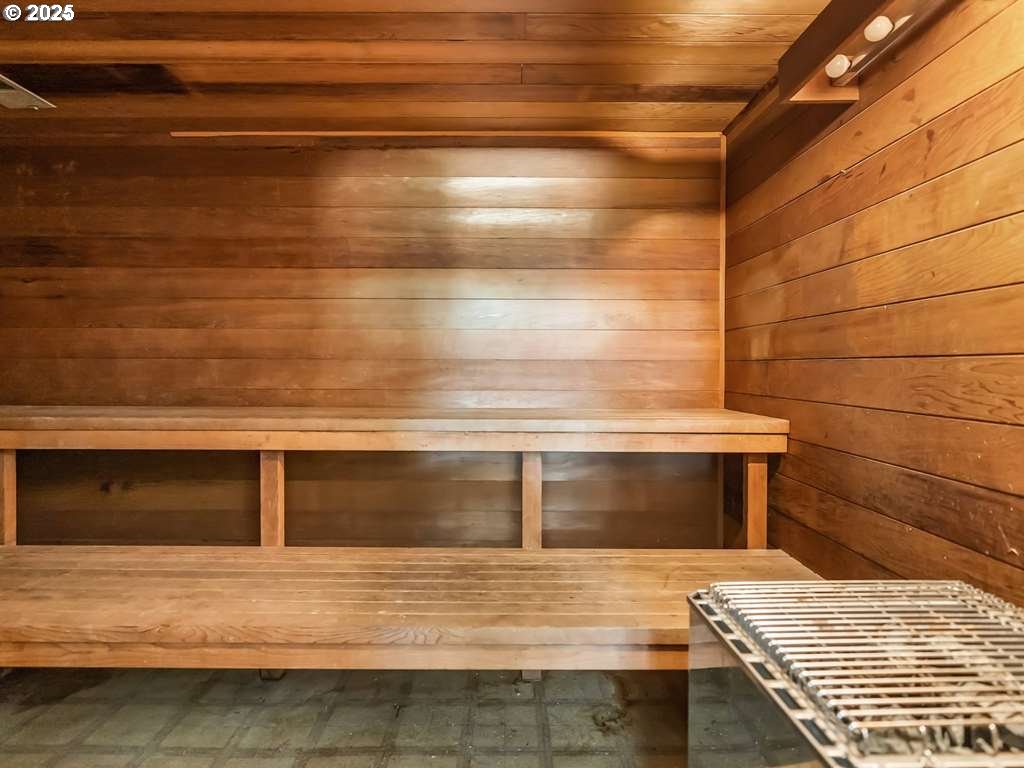 11742 SW ROYAL VILLA DR