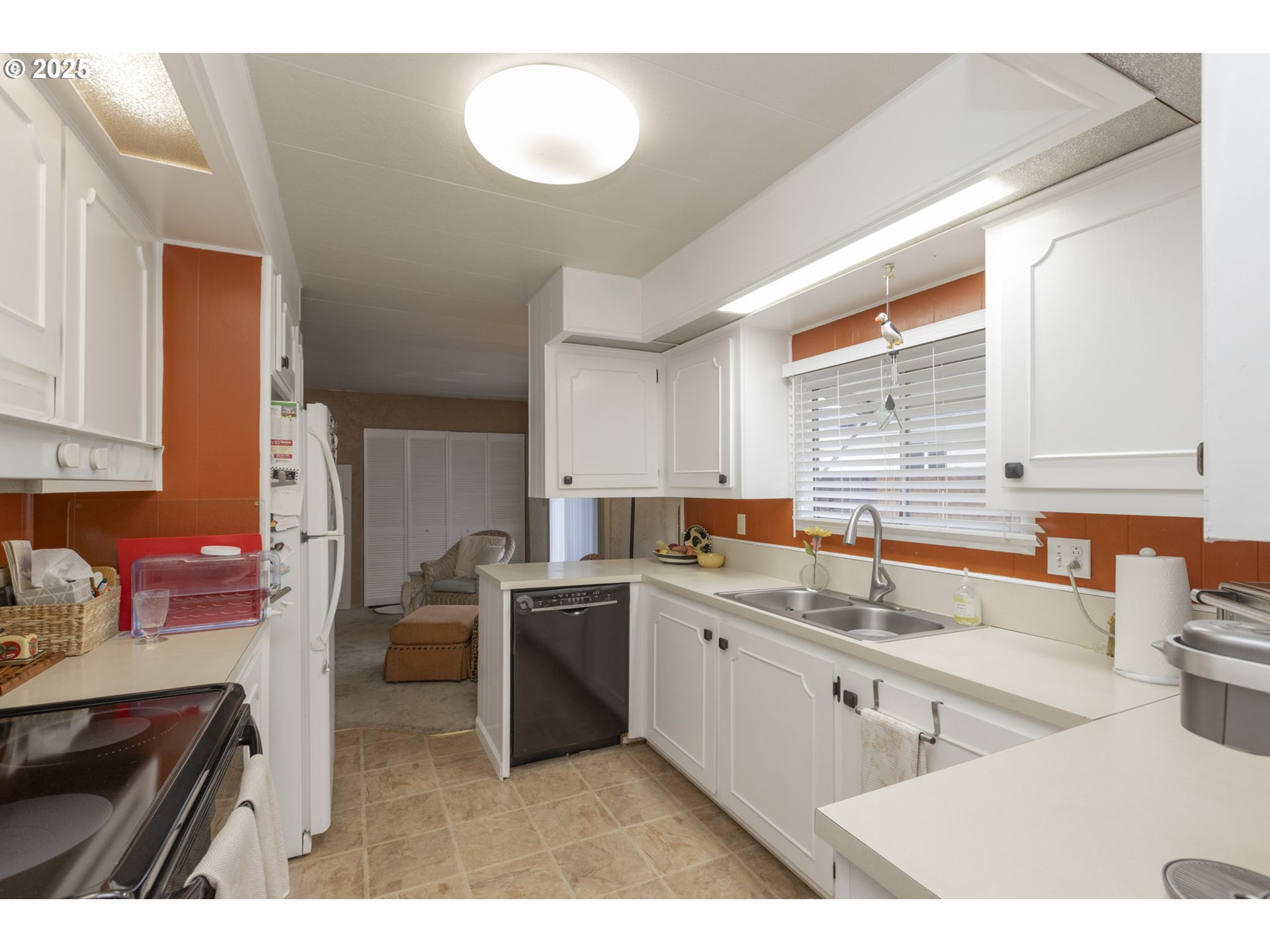 11742 SW ROYAL VILLA DR