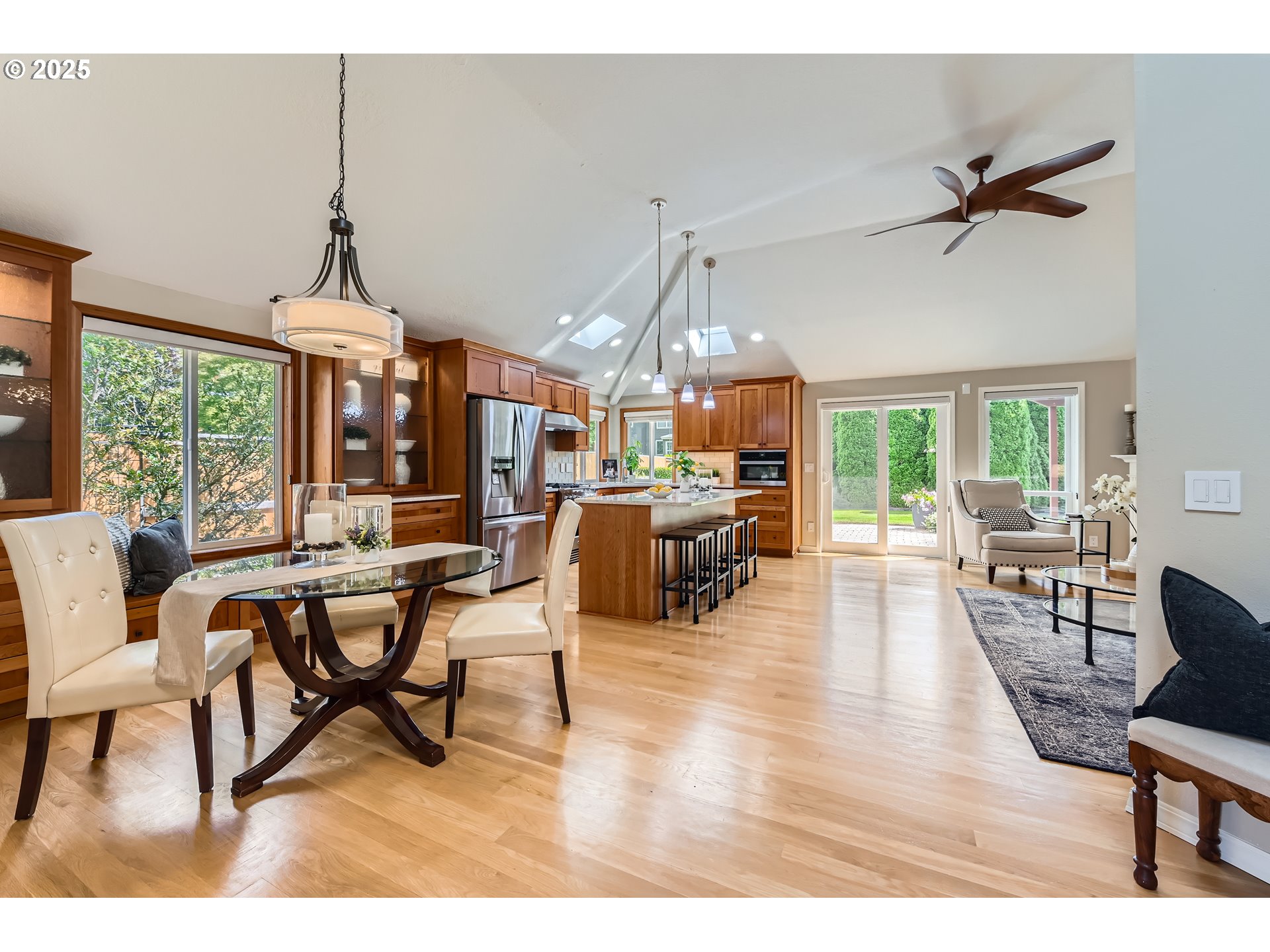 8256 SW MATTHEW PARK ST