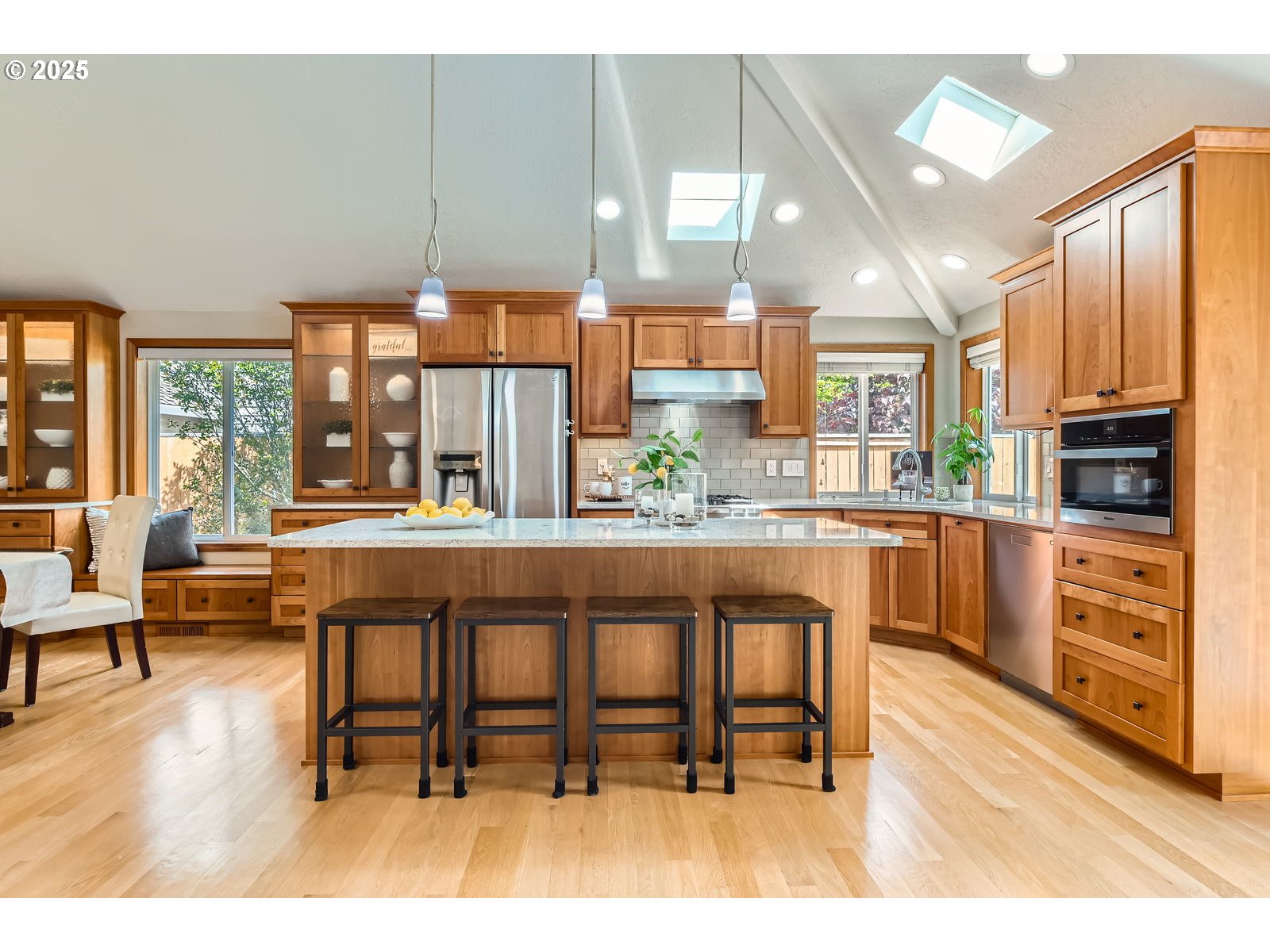 8256 SW MATTHEW PARK ST