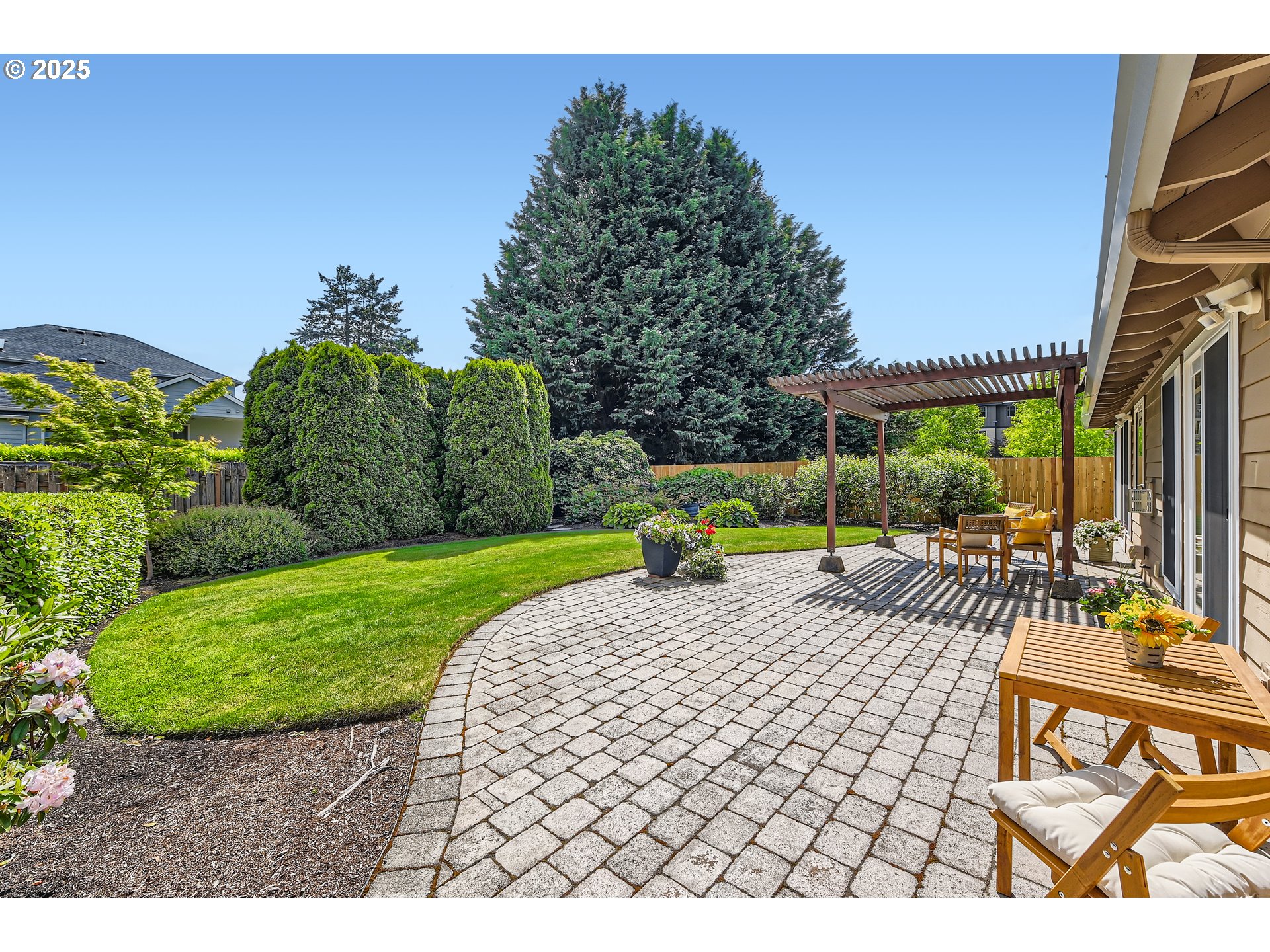 8256 SW MATTHEW PARK ST