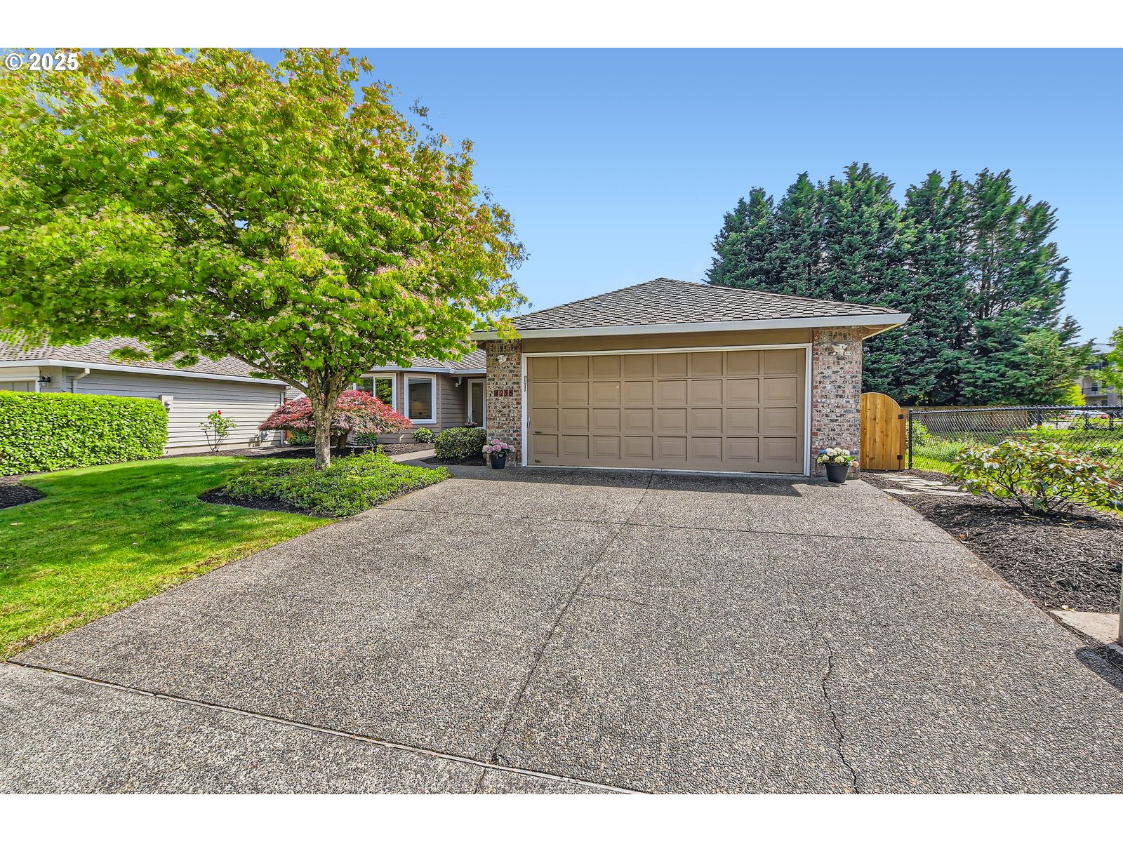 8256 SW MATTHEW PARK ST