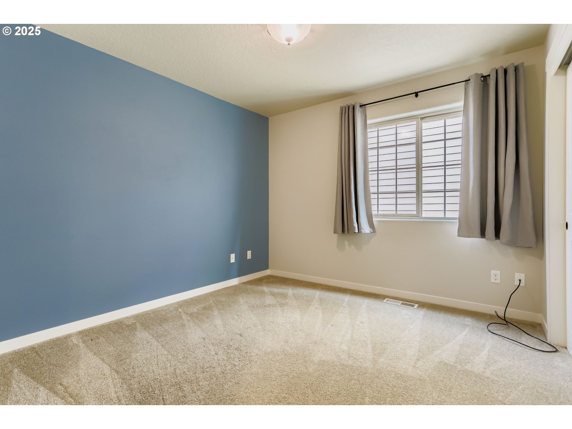 28515 SW DUNDEE LN, Wilsonville