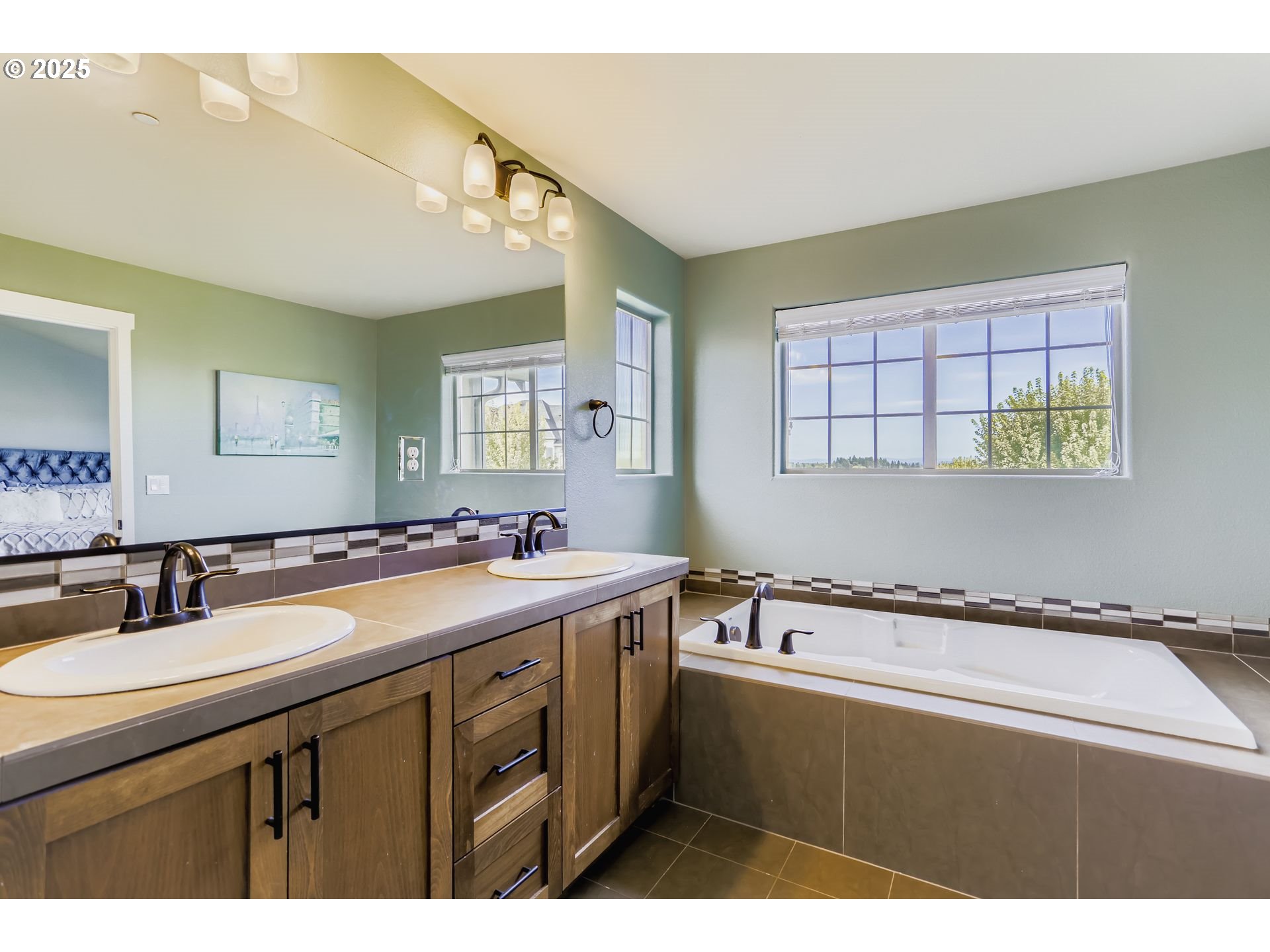 28515 SW DUNDEE LN, Wilsonville