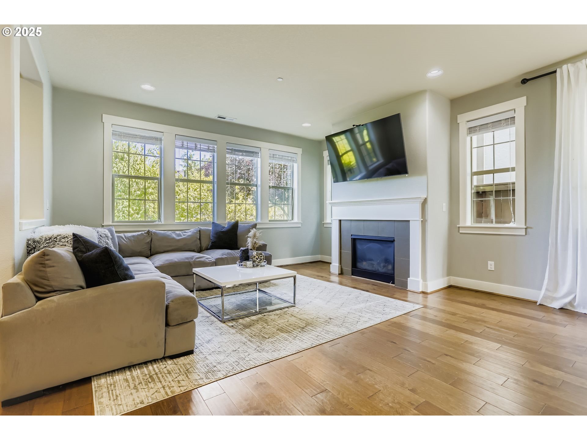 28515 SW DUNDEE LN, Wilsonville