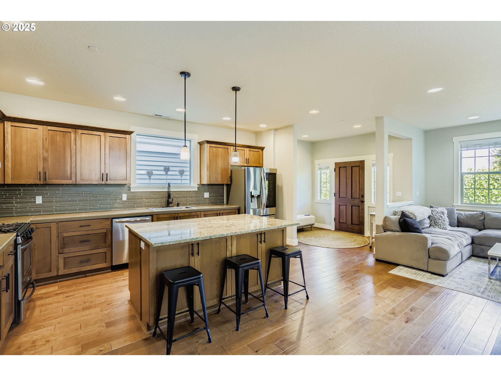 28515 SW DUNDEE LN, Wilsonville