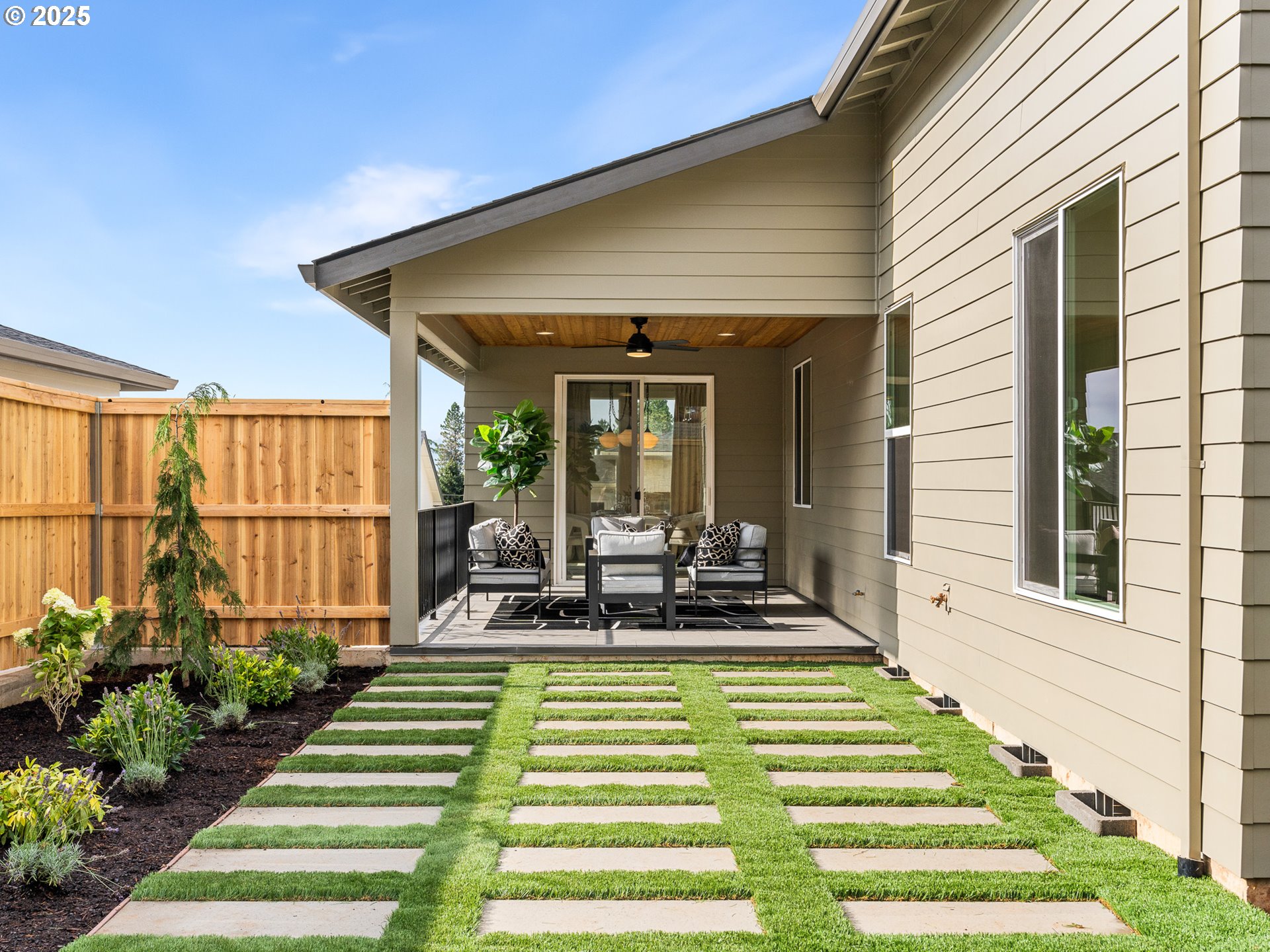 13157 SE Regency View ST