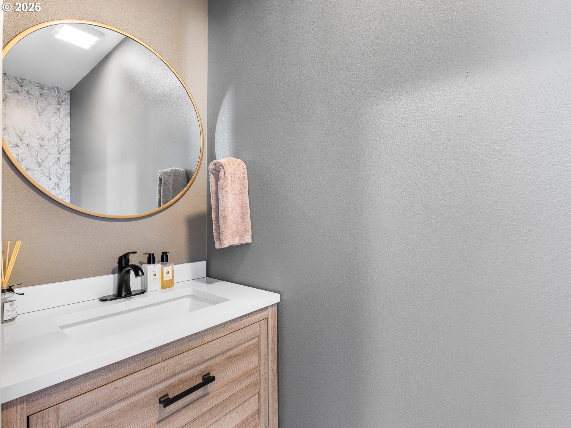 14428 Holly Springs RD