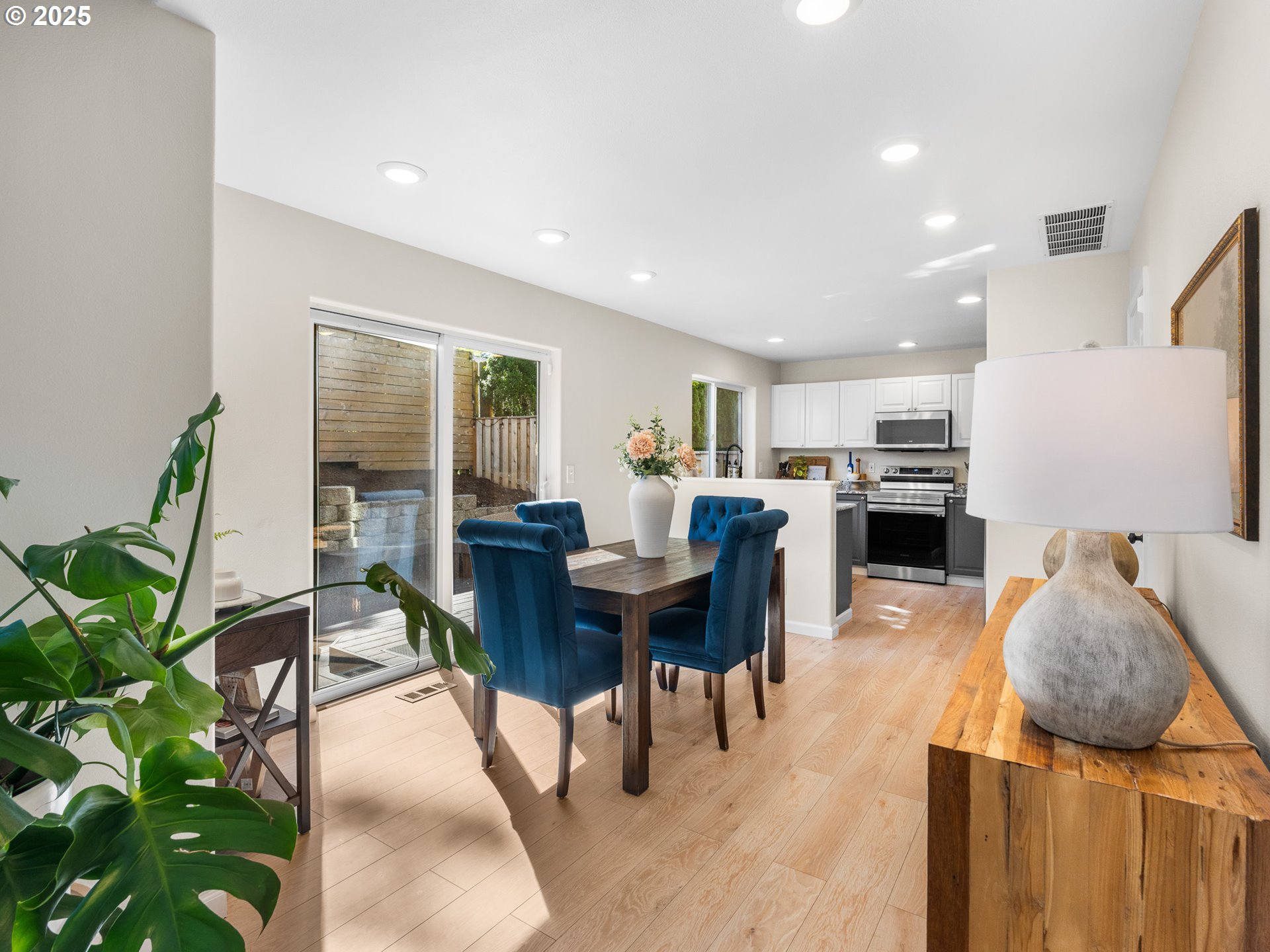 14428 Holly Springs RD