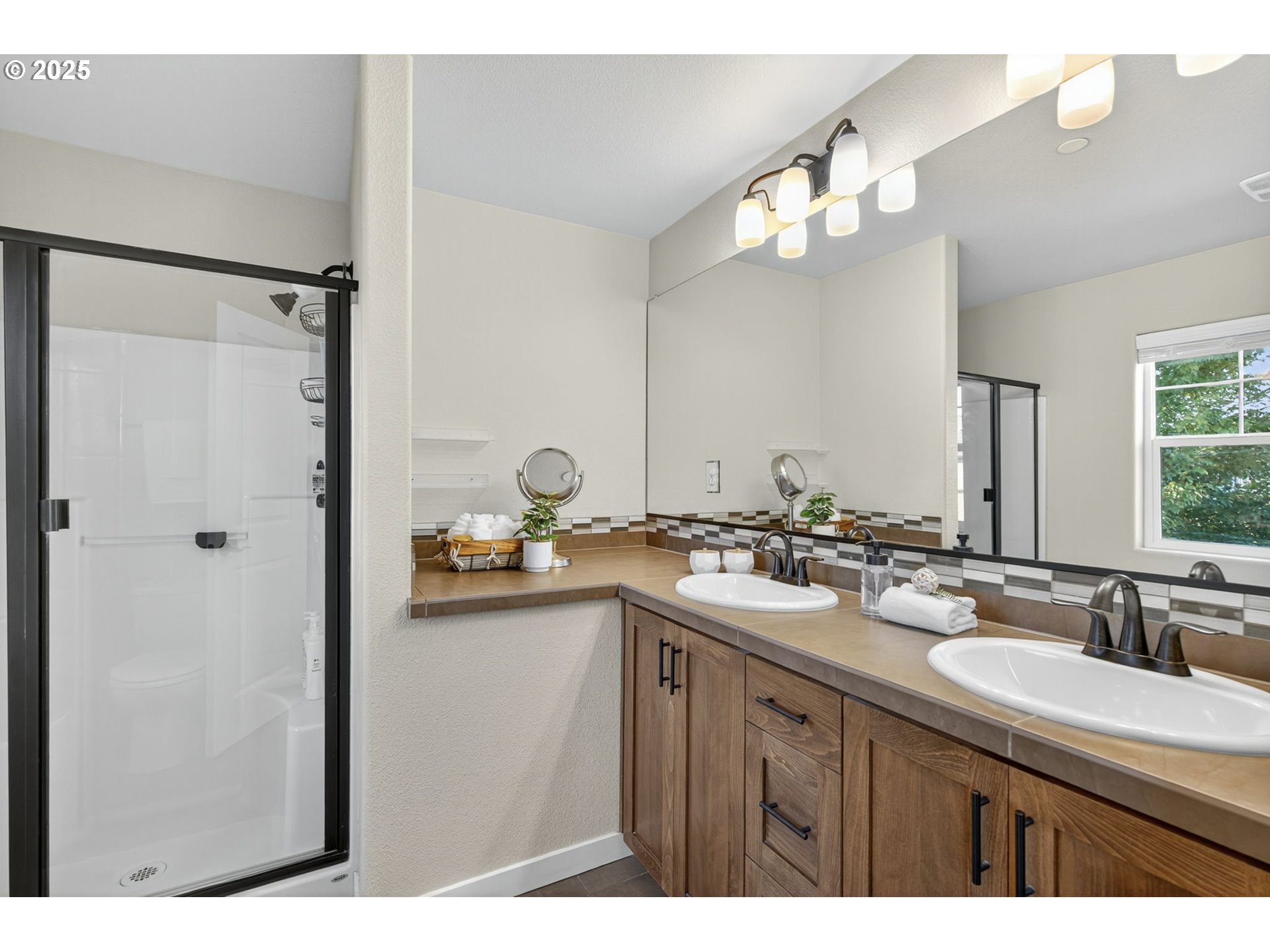 28701 SW BRUSSELS LN