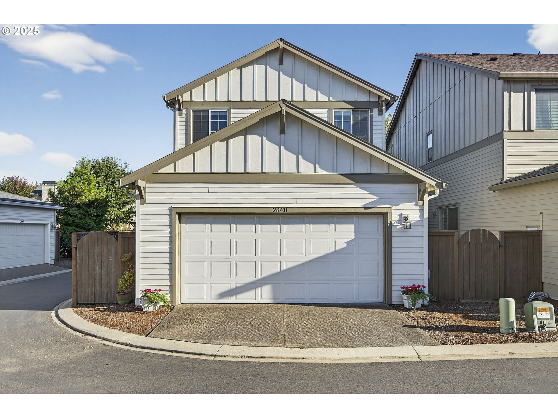 28701 SW BRUSSELS LN