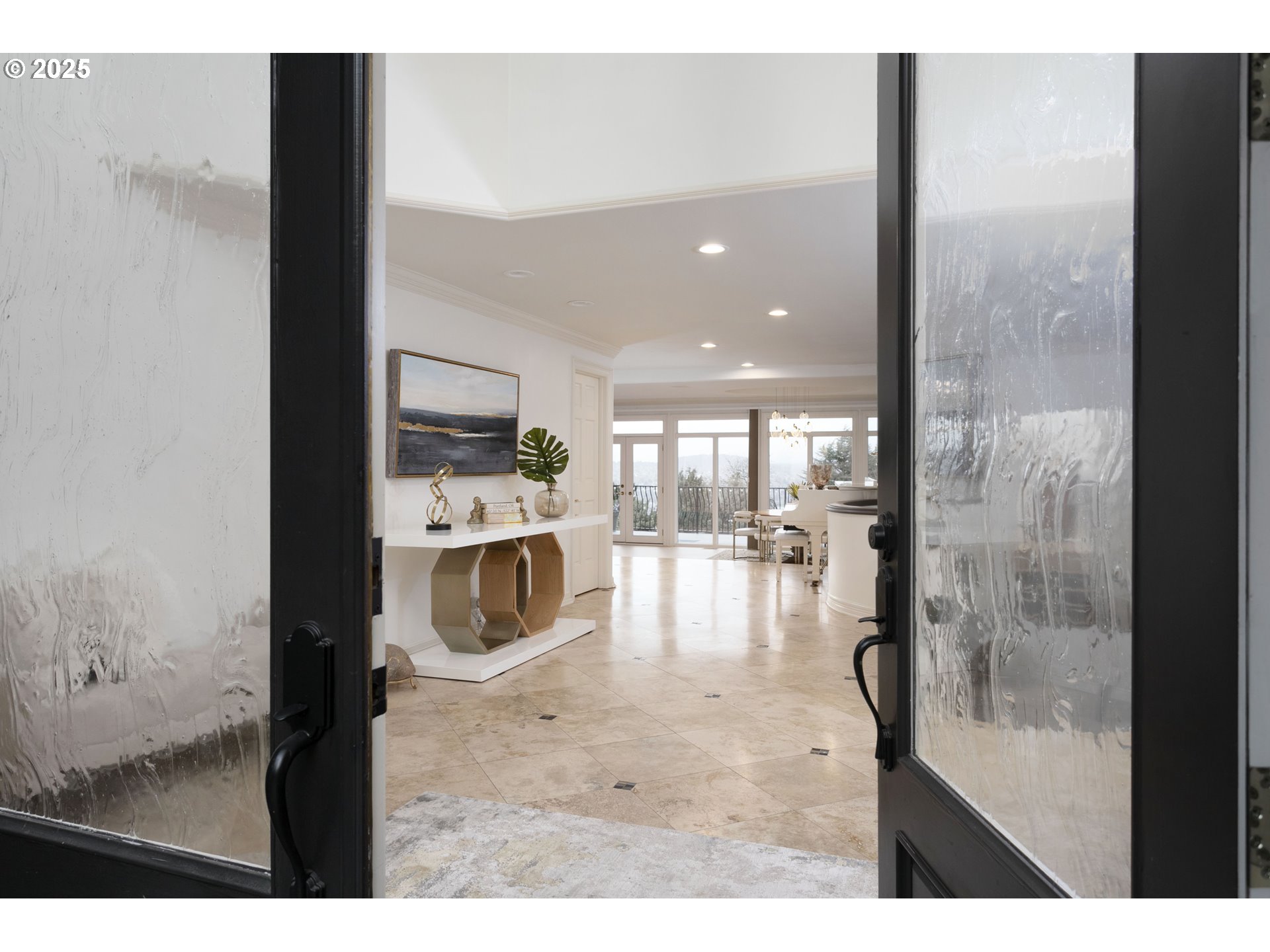 1040 SW MYRTLE DR