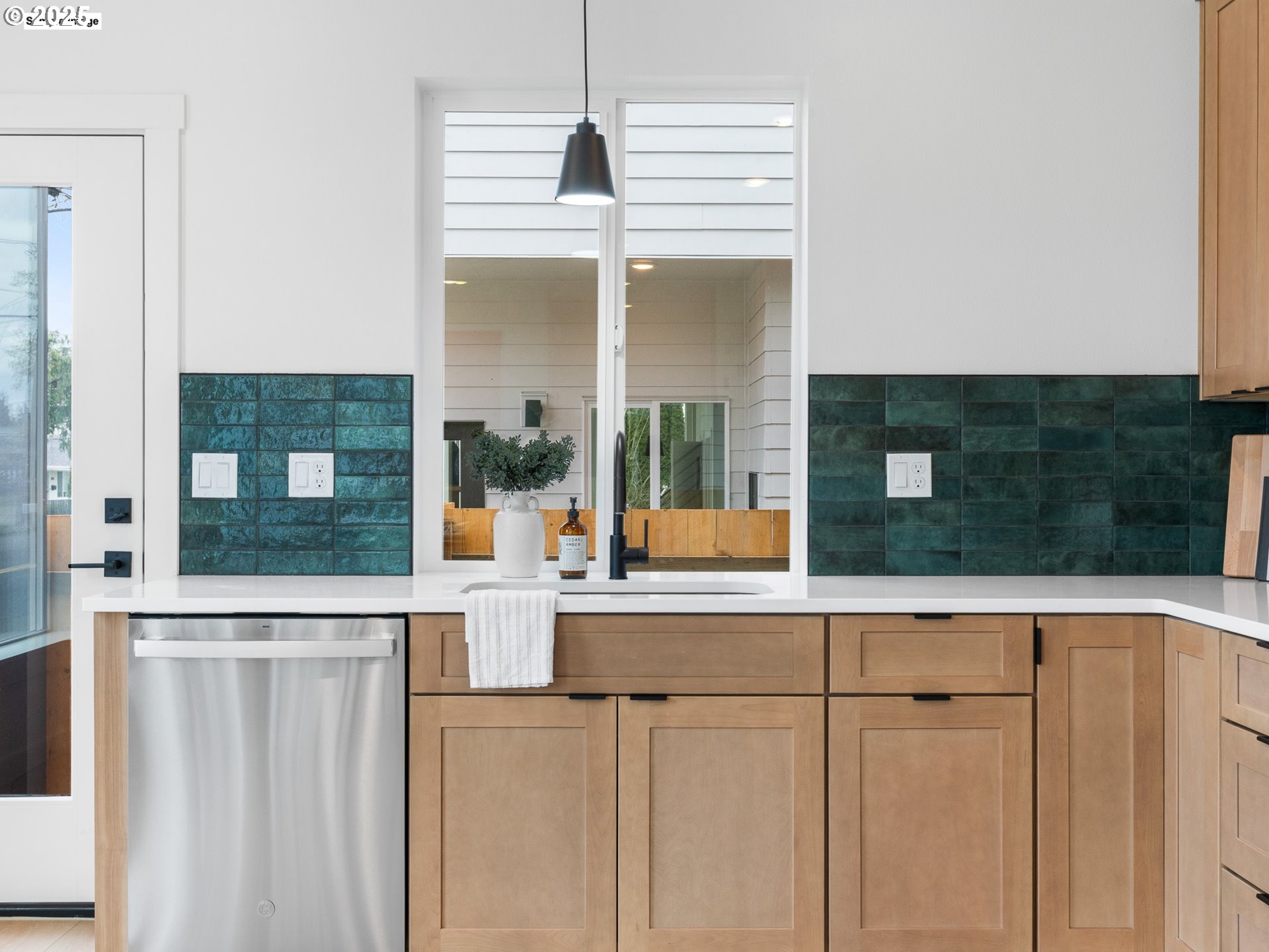 8045 SE 72nd AVE 4, Portland Unit: 4