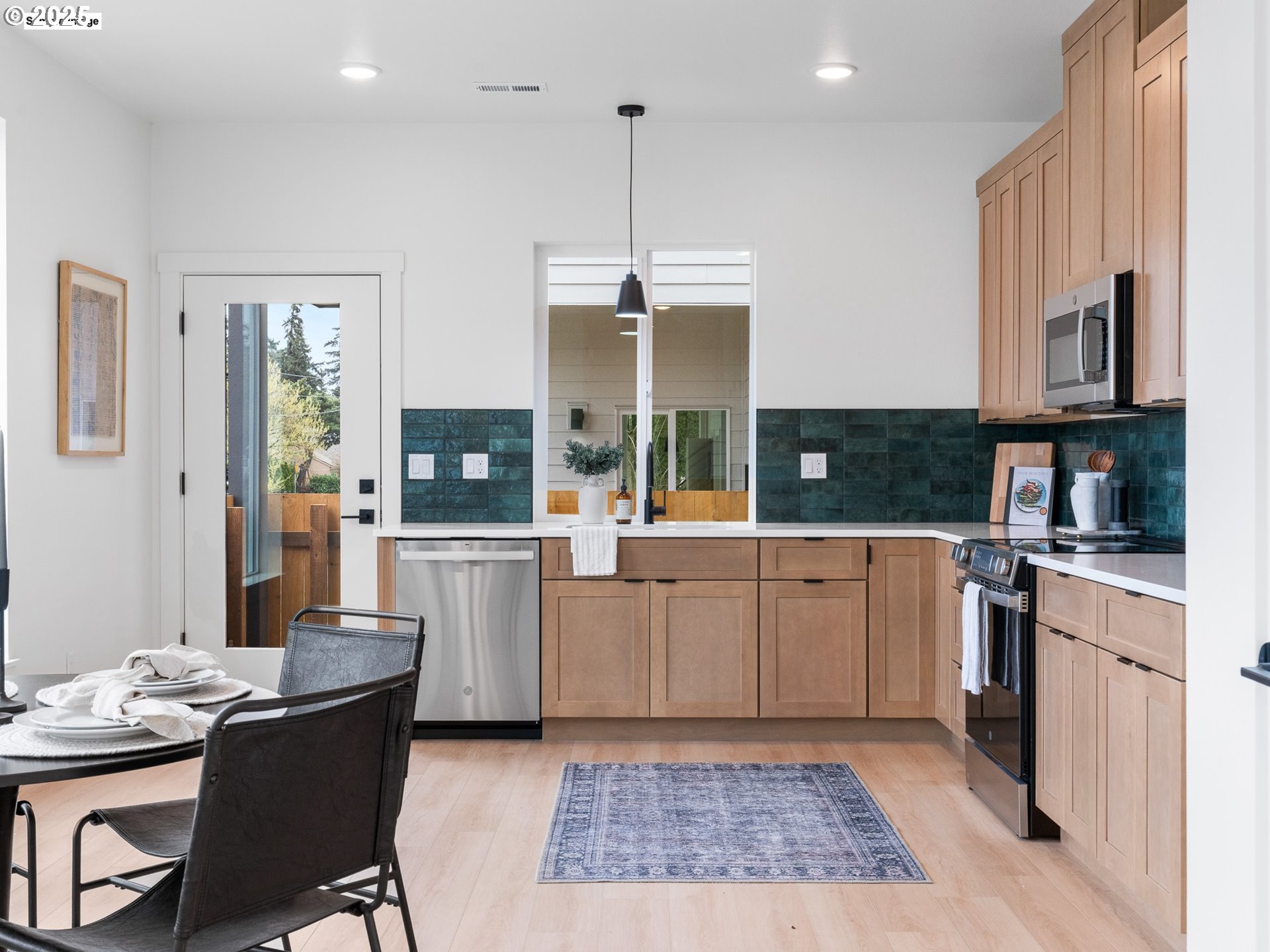 8045 SE 72nd AVE 4, Portland Unit: 4