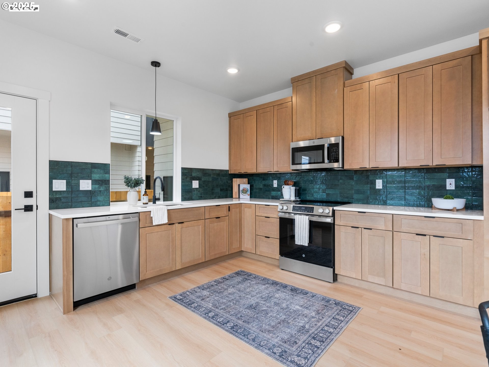 8045 SE 72nd AVE 4, Portland Unit: 4