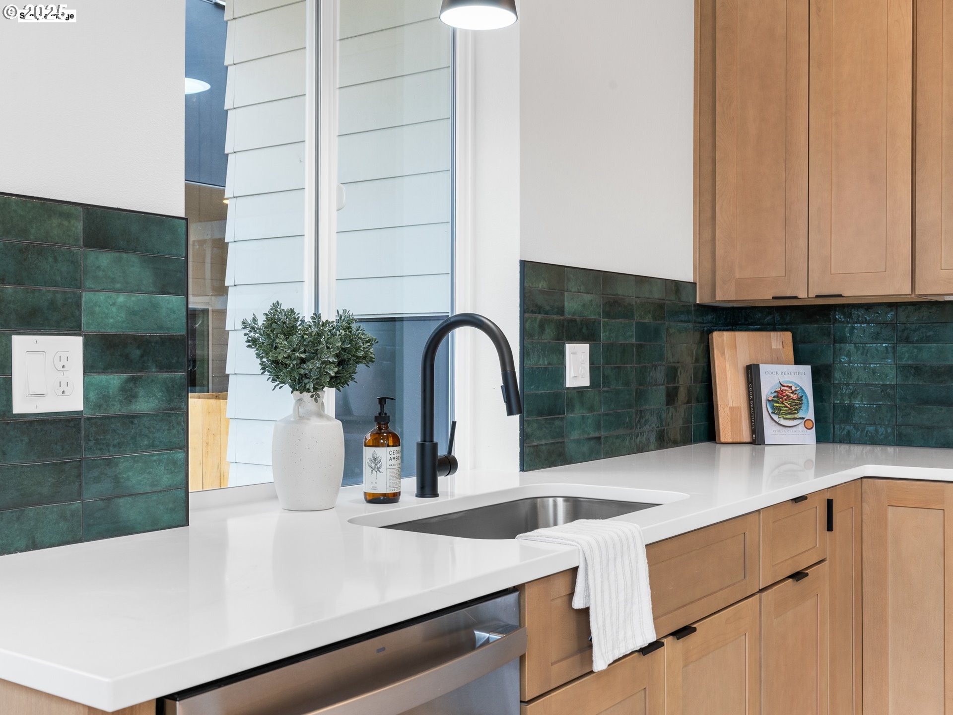 8045 SE 72nd AVE 4, Portland Unit: 4