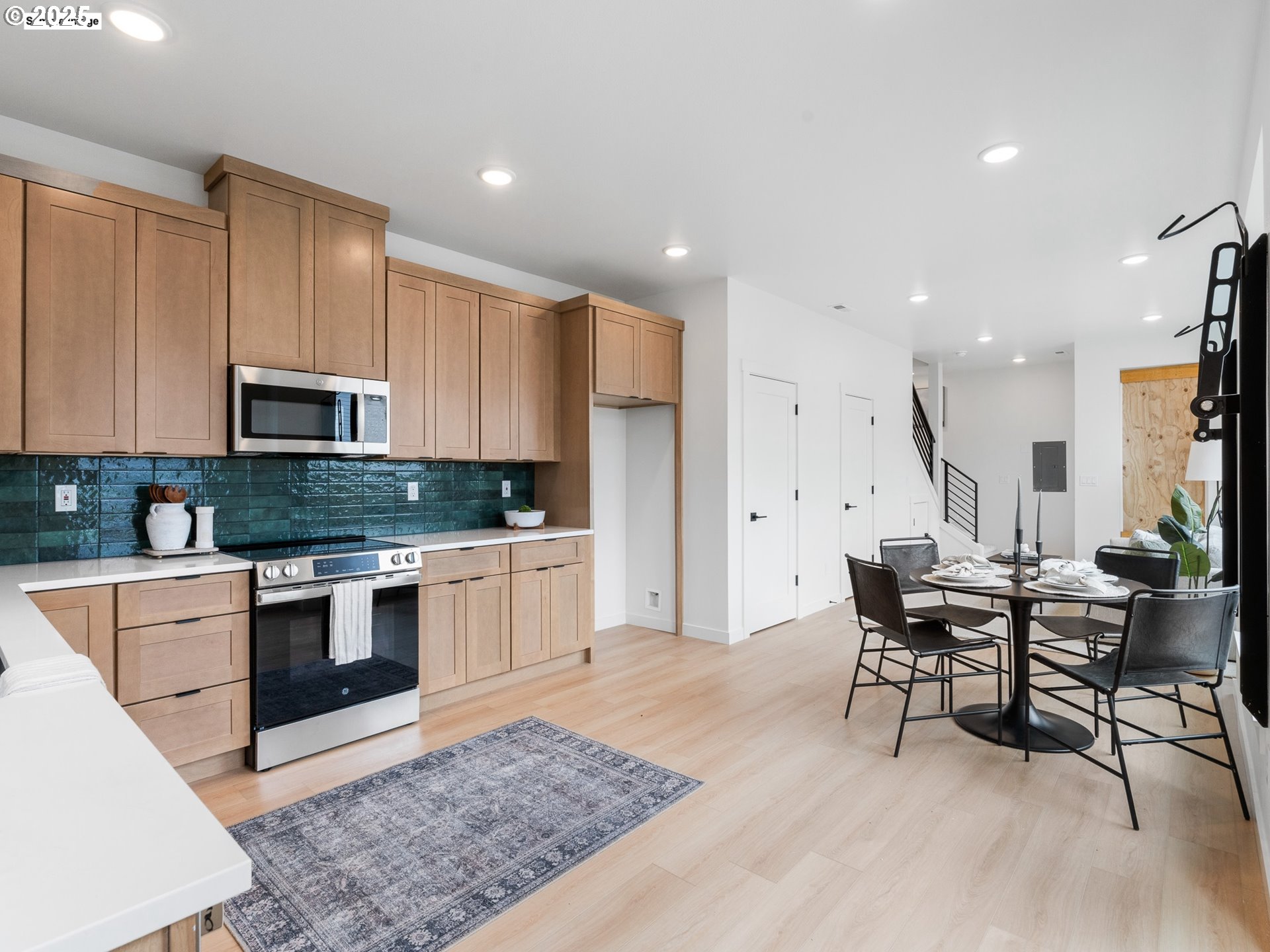 8045 SE 72nd AVE 4, Portland Unit: 4