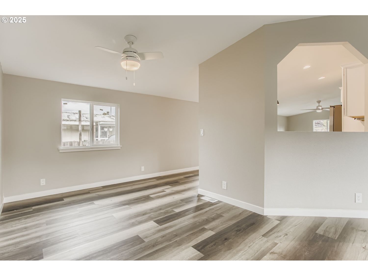 25800 SE EAGLE CREEK RD 13, Eagle Creek Unit: 13