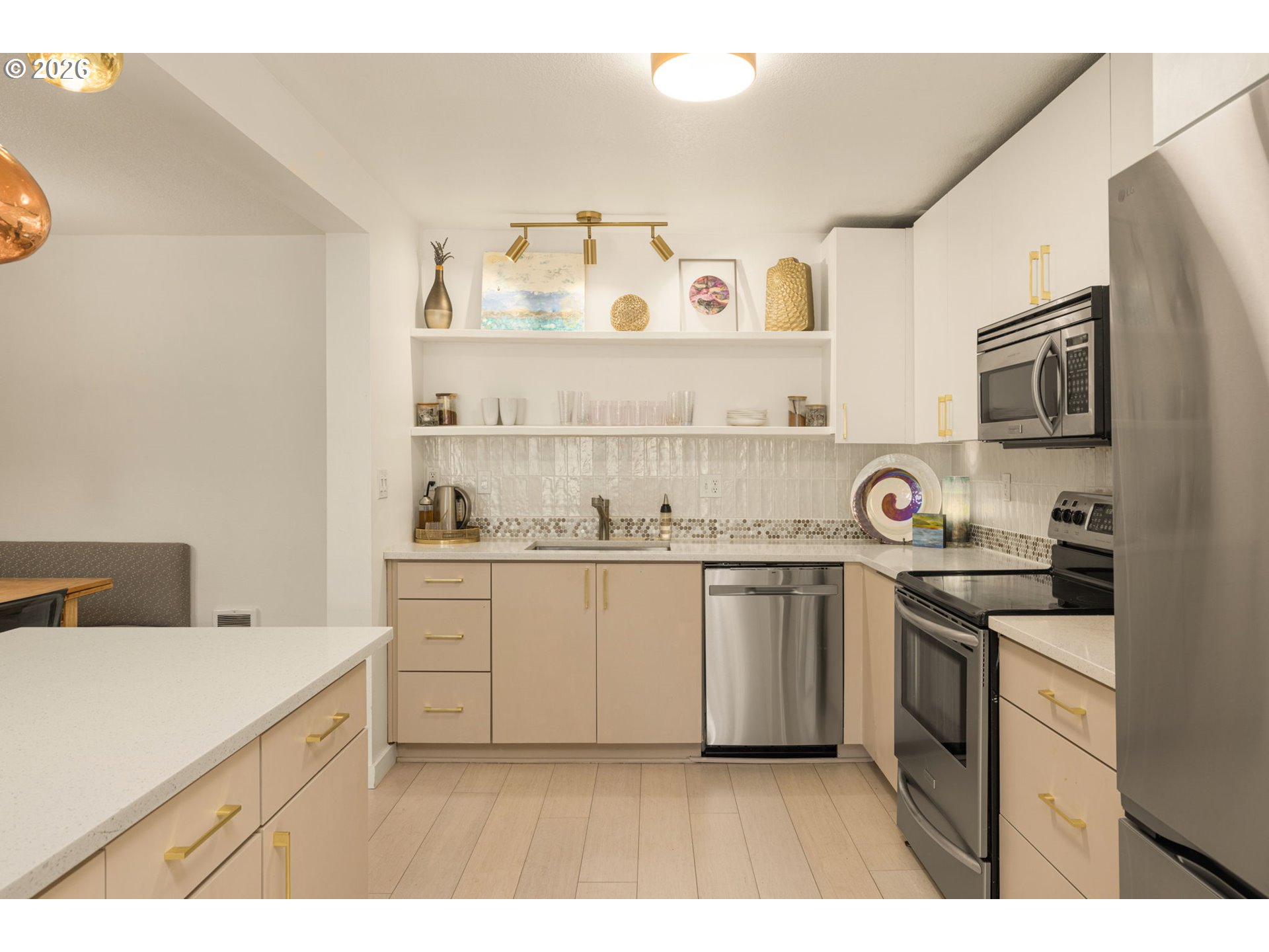 200 BURNHAM RD 402