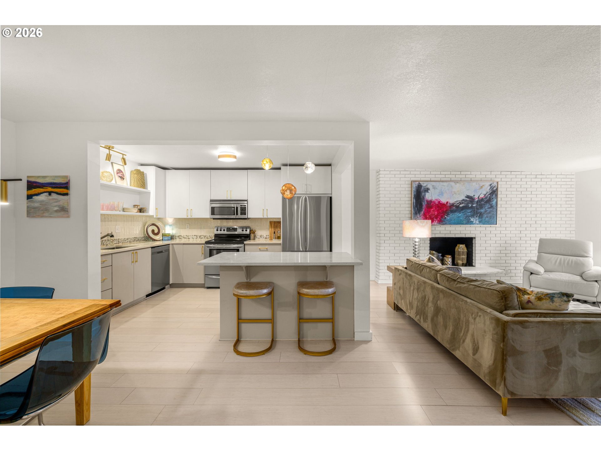 200 BURNHAM RD 402