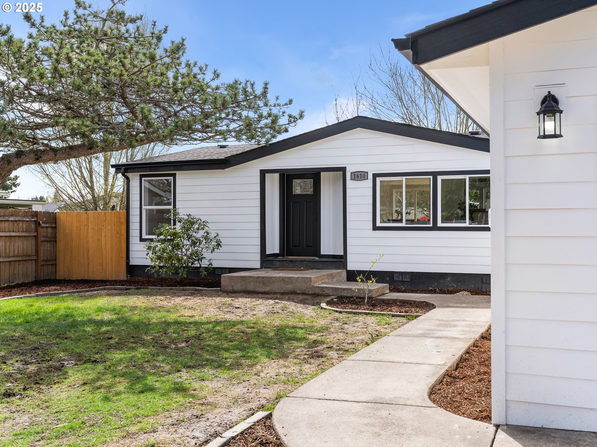 1610 SW APPERSON ST, McMinnville