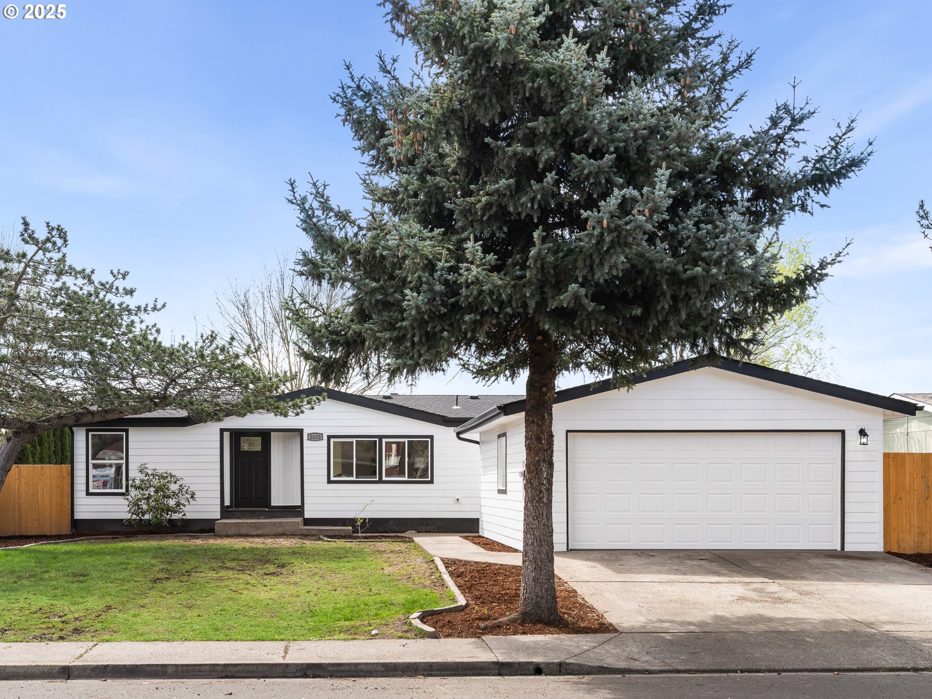 1610 SW APPERSON ST, McMinnville