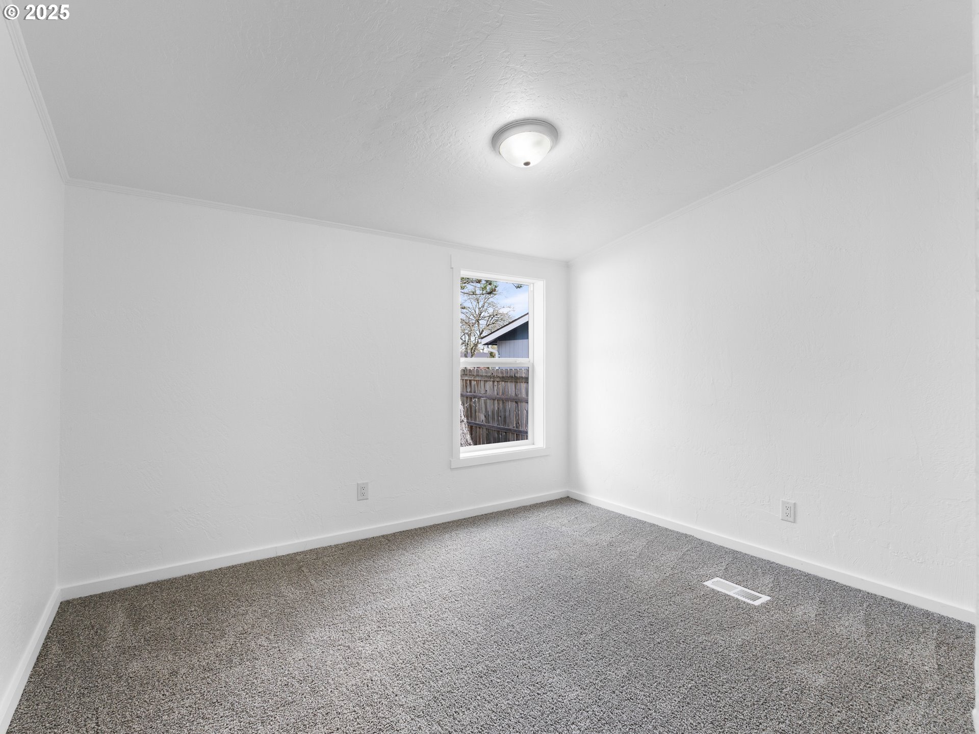 1610 SW APPERSON ST, McMinnville