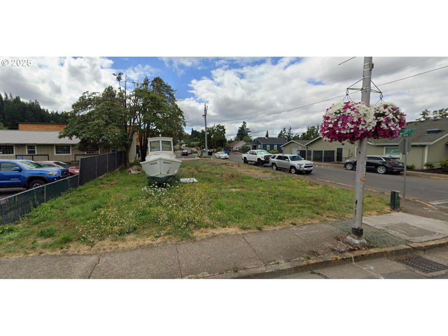0 E Main ST