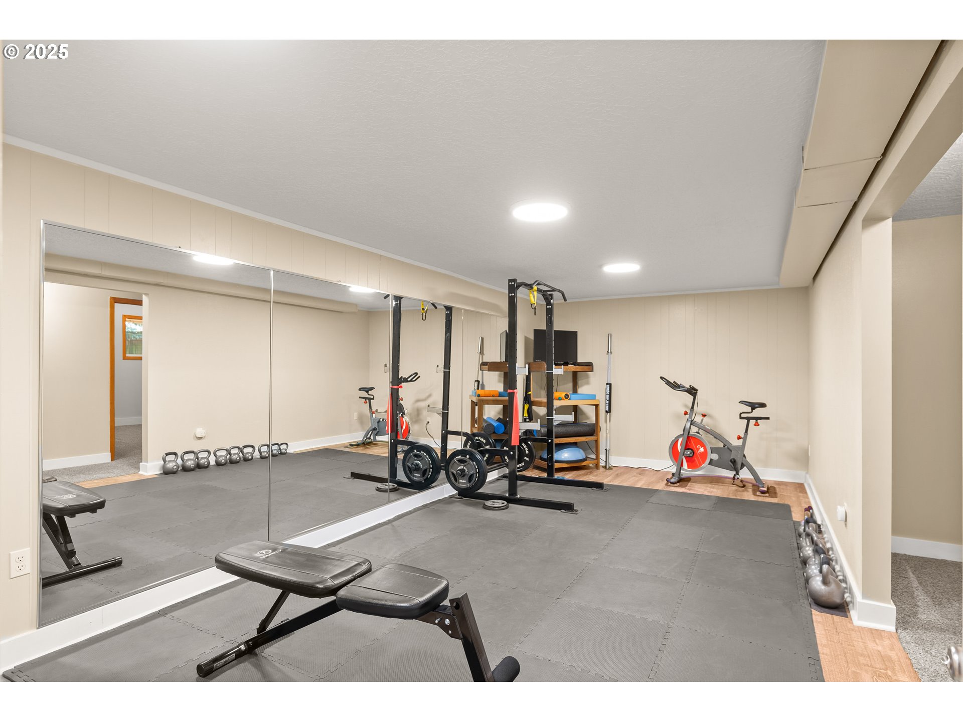 10135 SW HILLVIEW ST