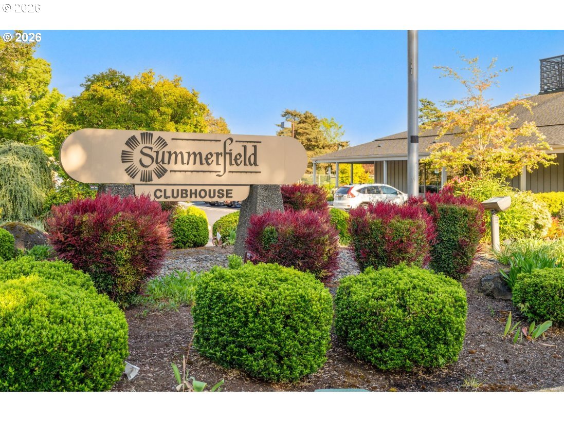 10290 SW GREENLEAF TER